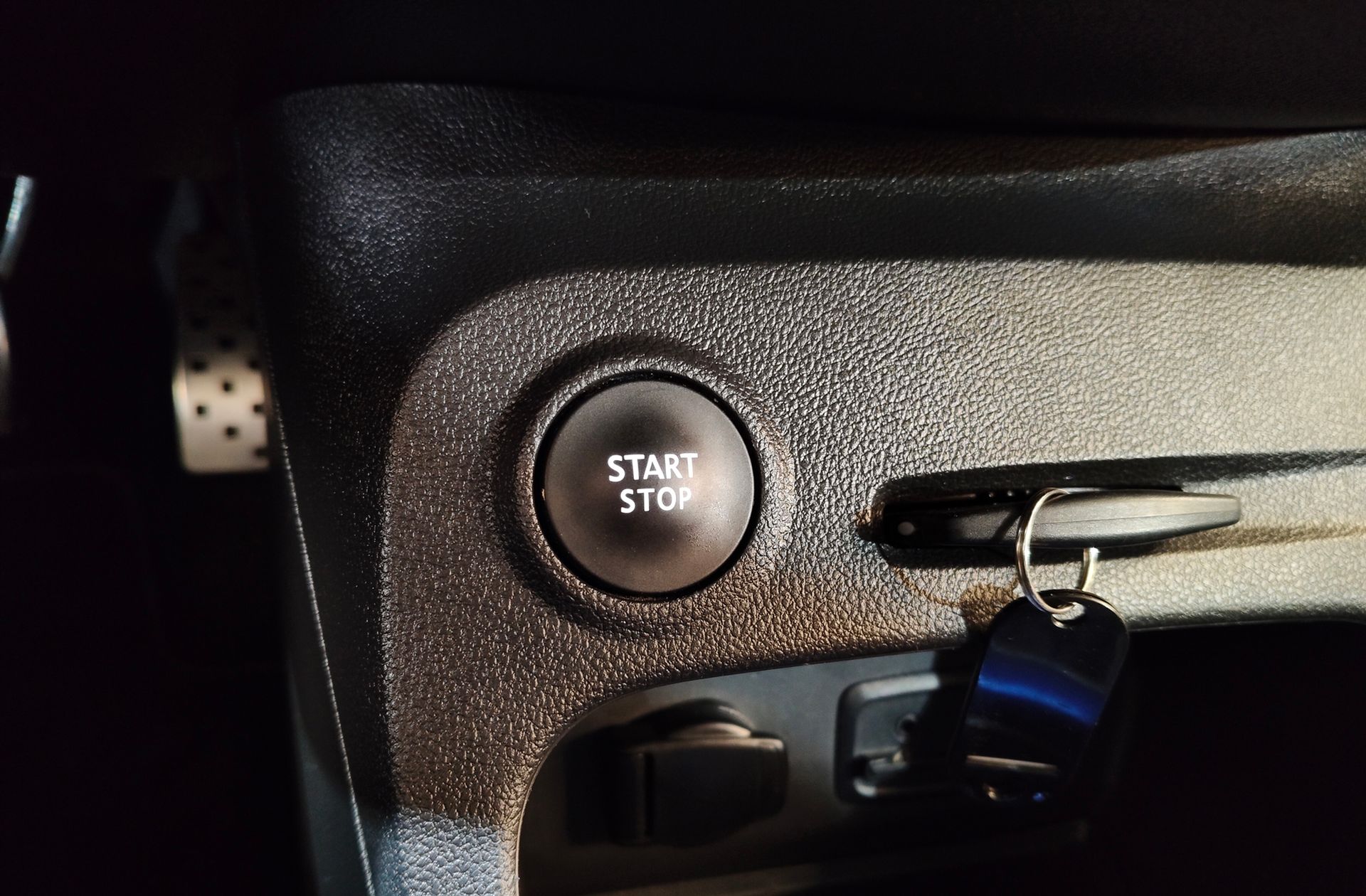 Renault Captur S-Edition TCe GPF - foto 37
