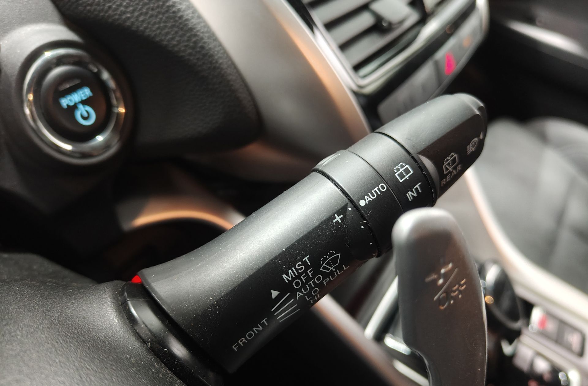 Mitsubishi Eclipse Cross 2.4 PHEV Kaiteki 4WD - foto 26