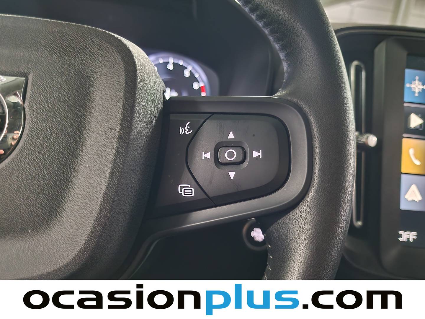 Volvo XC40 Volvo XC40 T2 Momentum Core (129 CV) 129cv