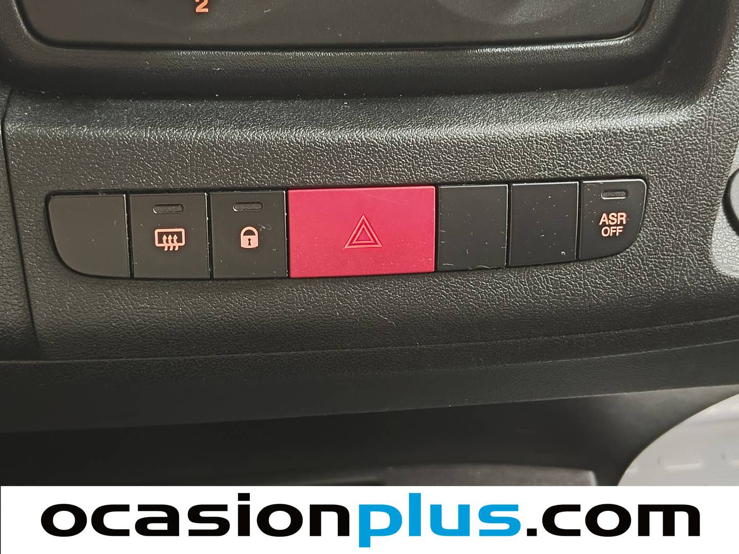 Foto Citroën Jumper Citroen Jumper Furgon BlueHDi 140 35 L3H3 (140 CV)