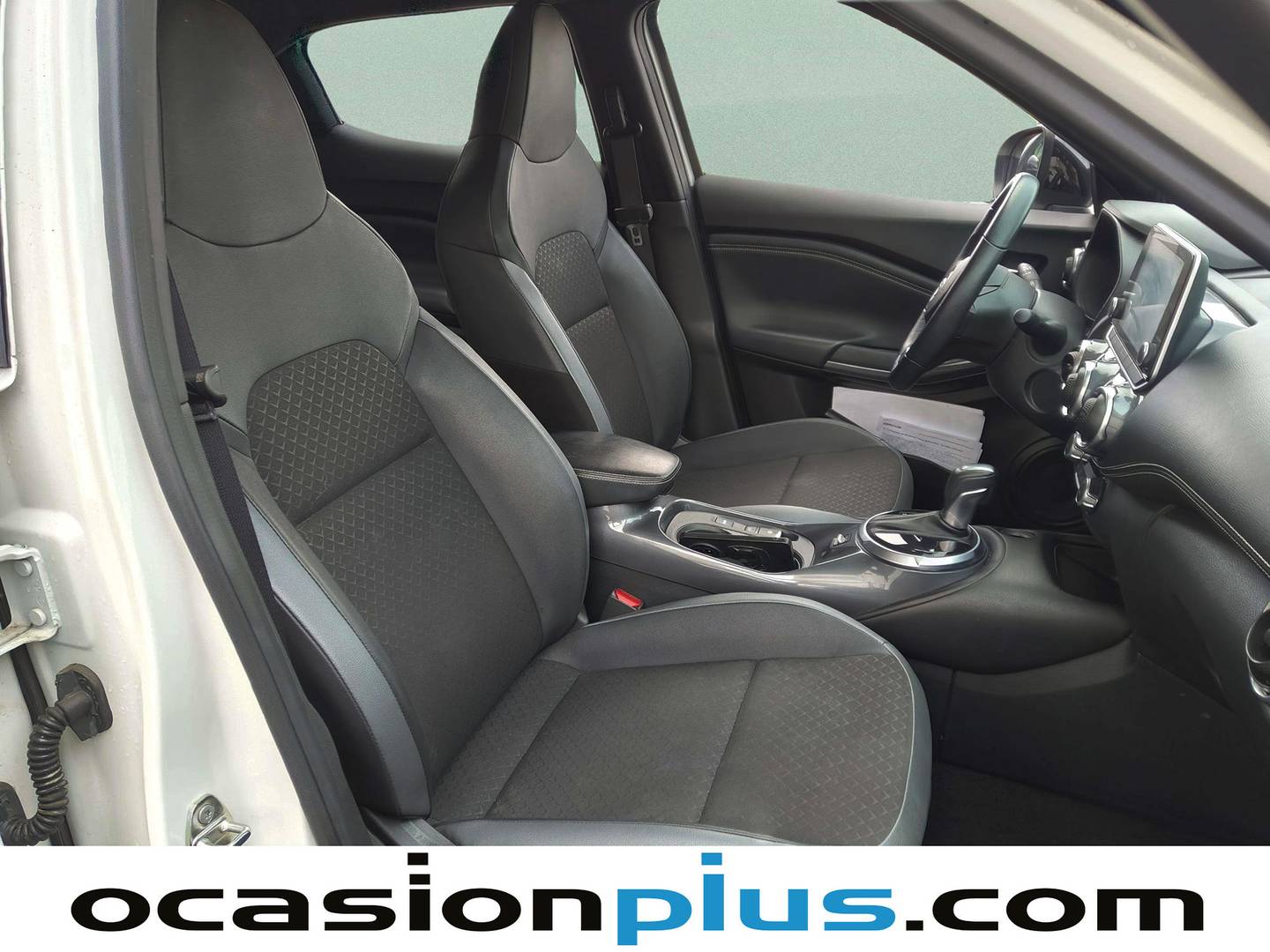 Foto Nissan JUKE Nissan Juke Hybrid N-Design Black Auto (143 CV)