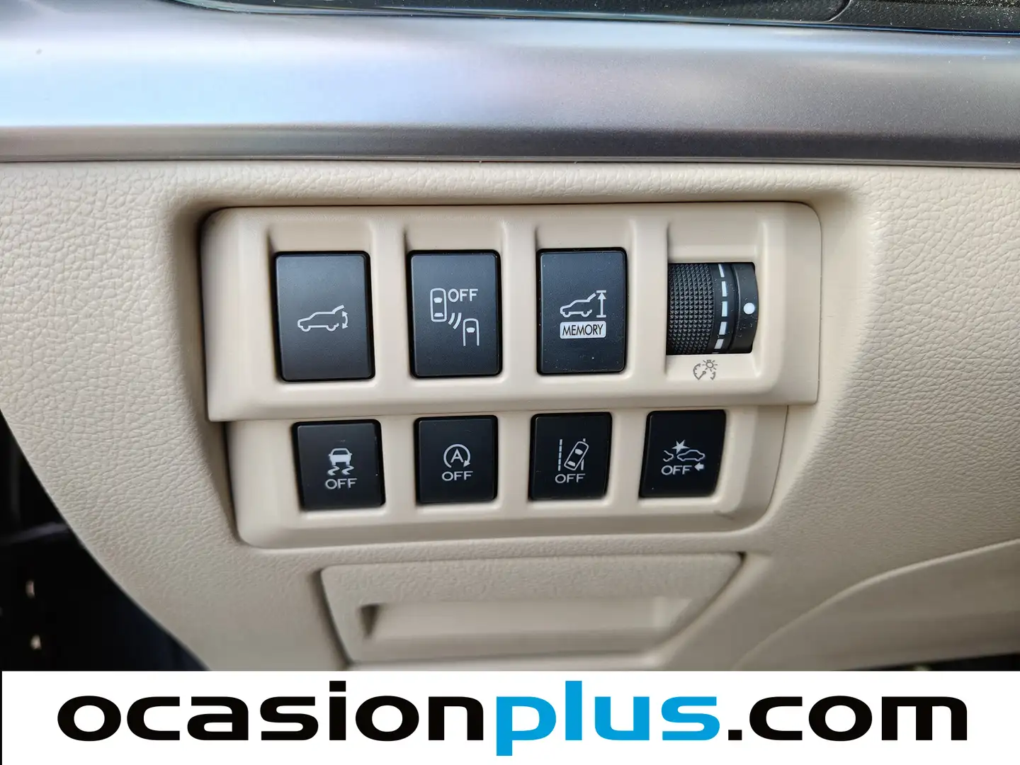 Foto Subaru Outback Subaru Outback 2.5 Executive Plus S CVT Lineartronic AWD (175 CV) Convertido a GLP