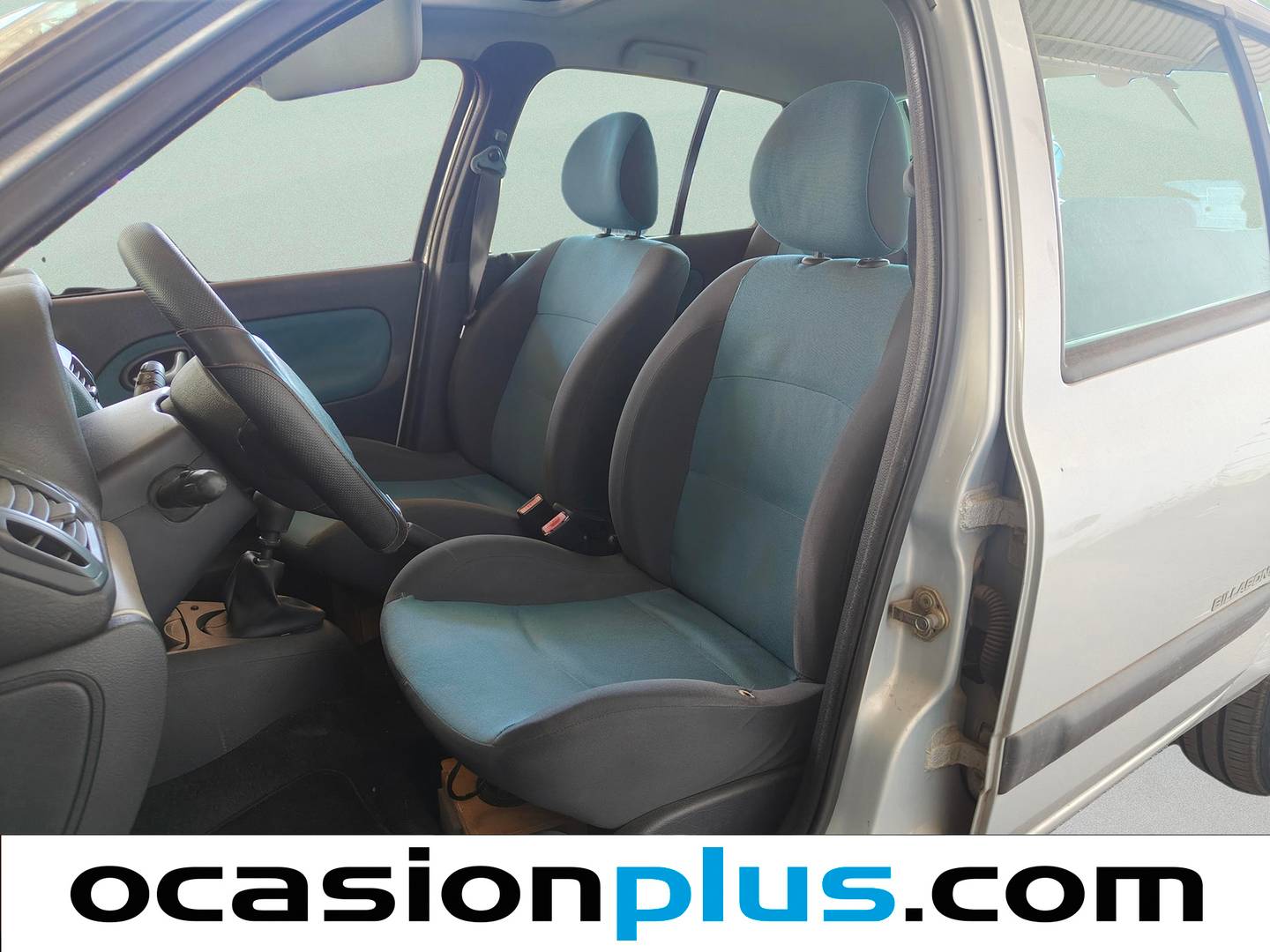 Foto asientos delanteros Renault Clio Renault Clio Expression 1.2 16v (75 CV)