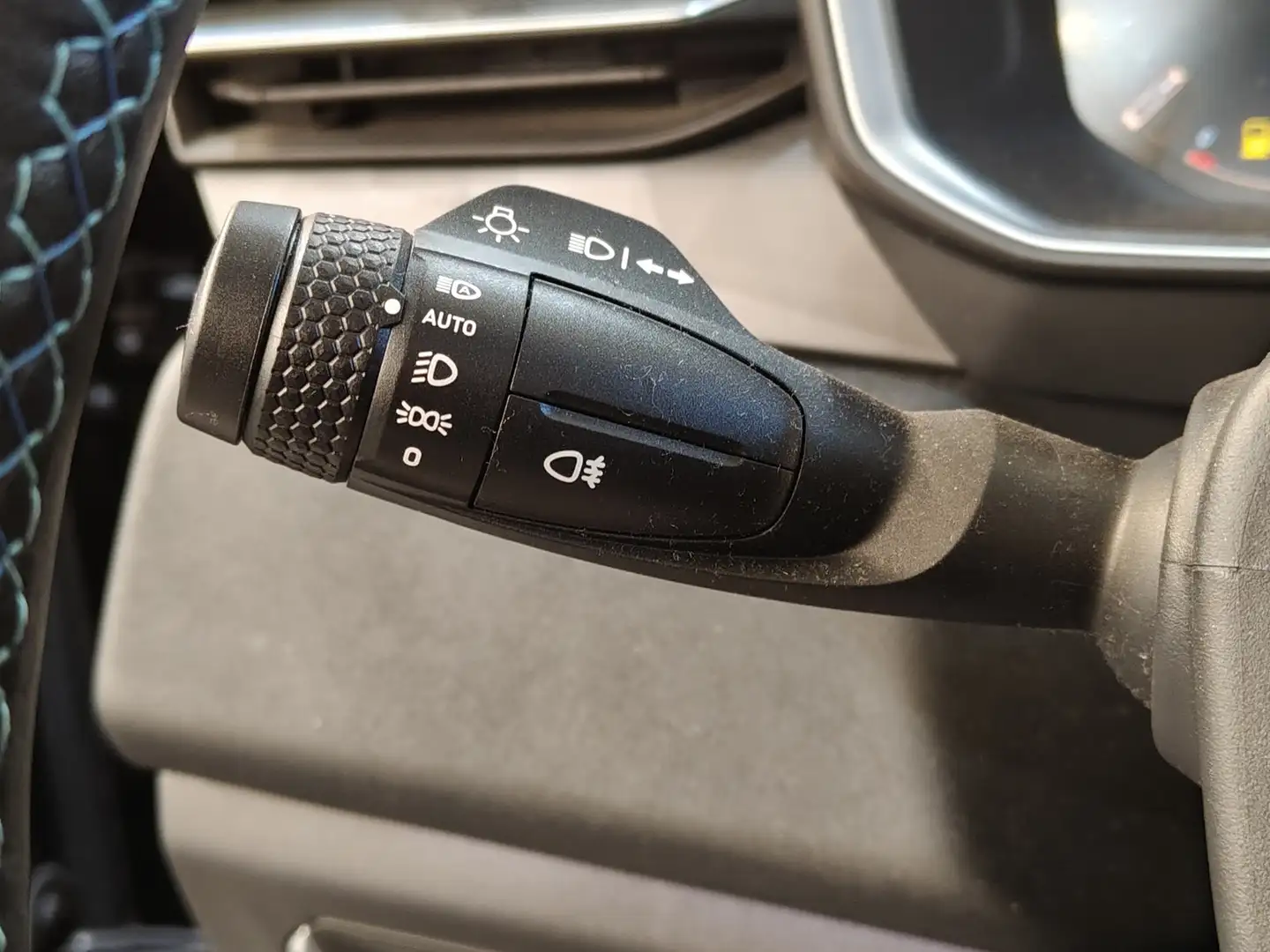 Foto Lynk & Co 01 Lynk & Co 01 1.5 PHEV 6.6kW (261 CV)