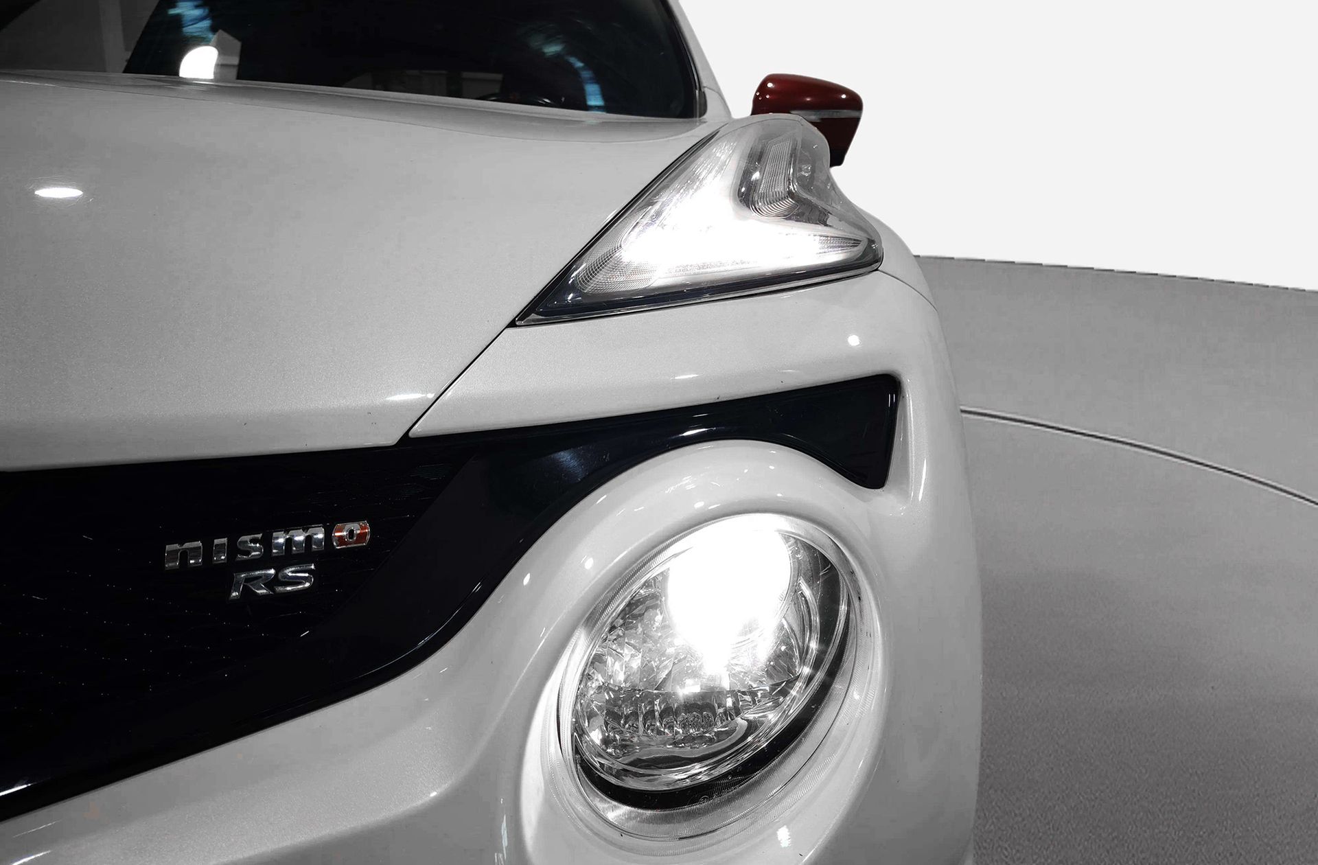 Nissan Juke 1.6 DIG-T Nismo RS 4x4 XTronic - foto 17