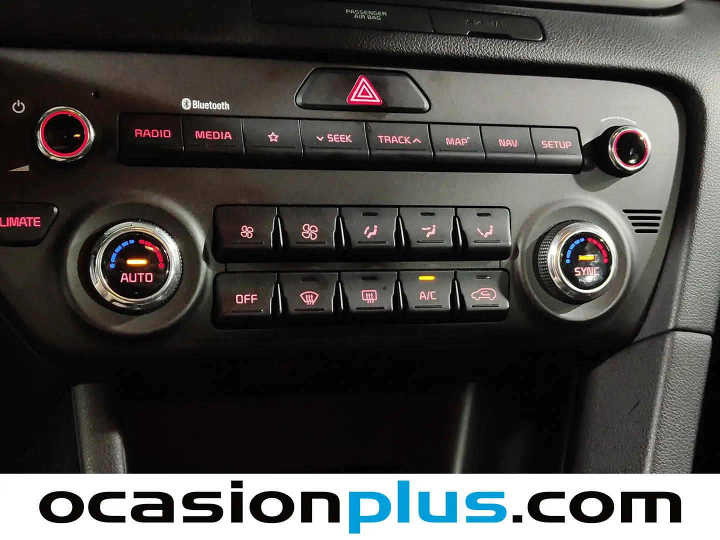 Foto KIA Sportage Kia Sportage 1.6 MHEV Business 4x2 (115 CV)