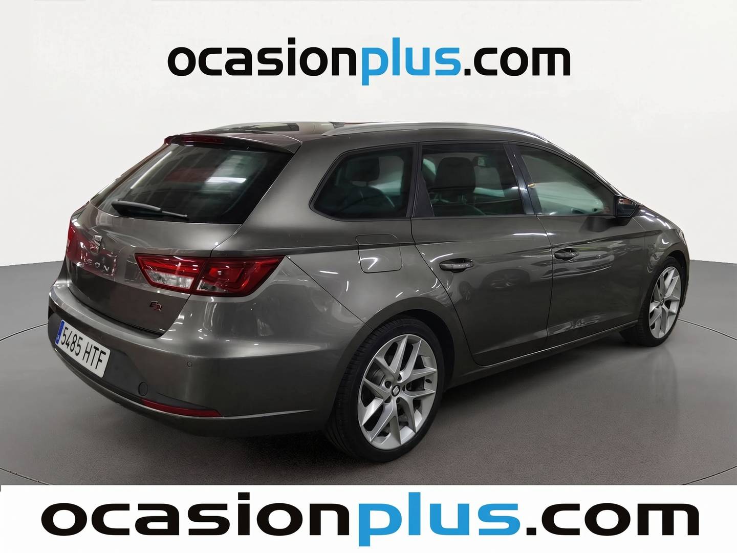 Foto trasera Seat León Seat León ST 1.8 TSI S&S FR (180 CV) derecha
