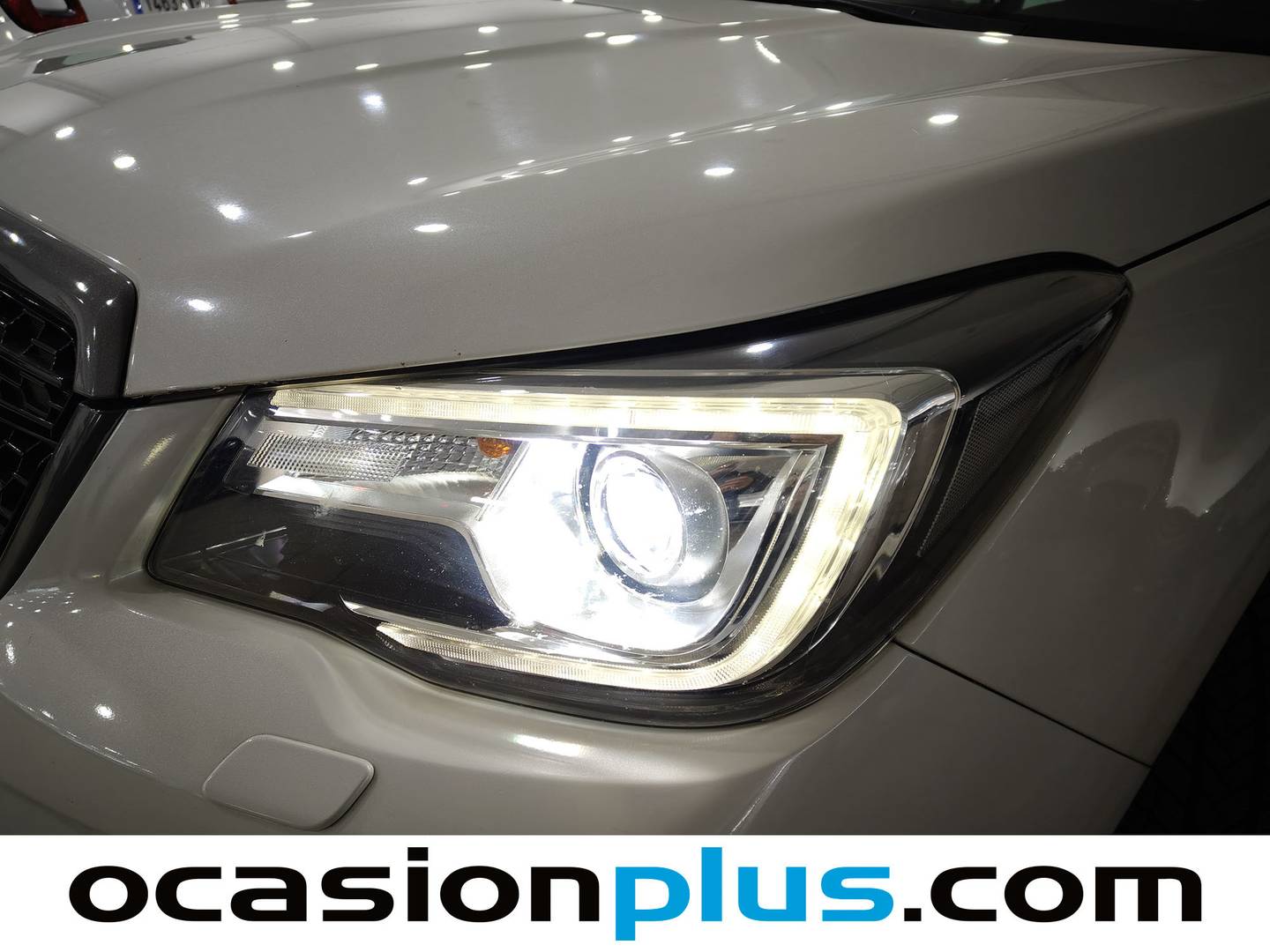 Foto Subaru Forester Subaru Forester 2.0 Executive Plus Lineartronic (240 CV)