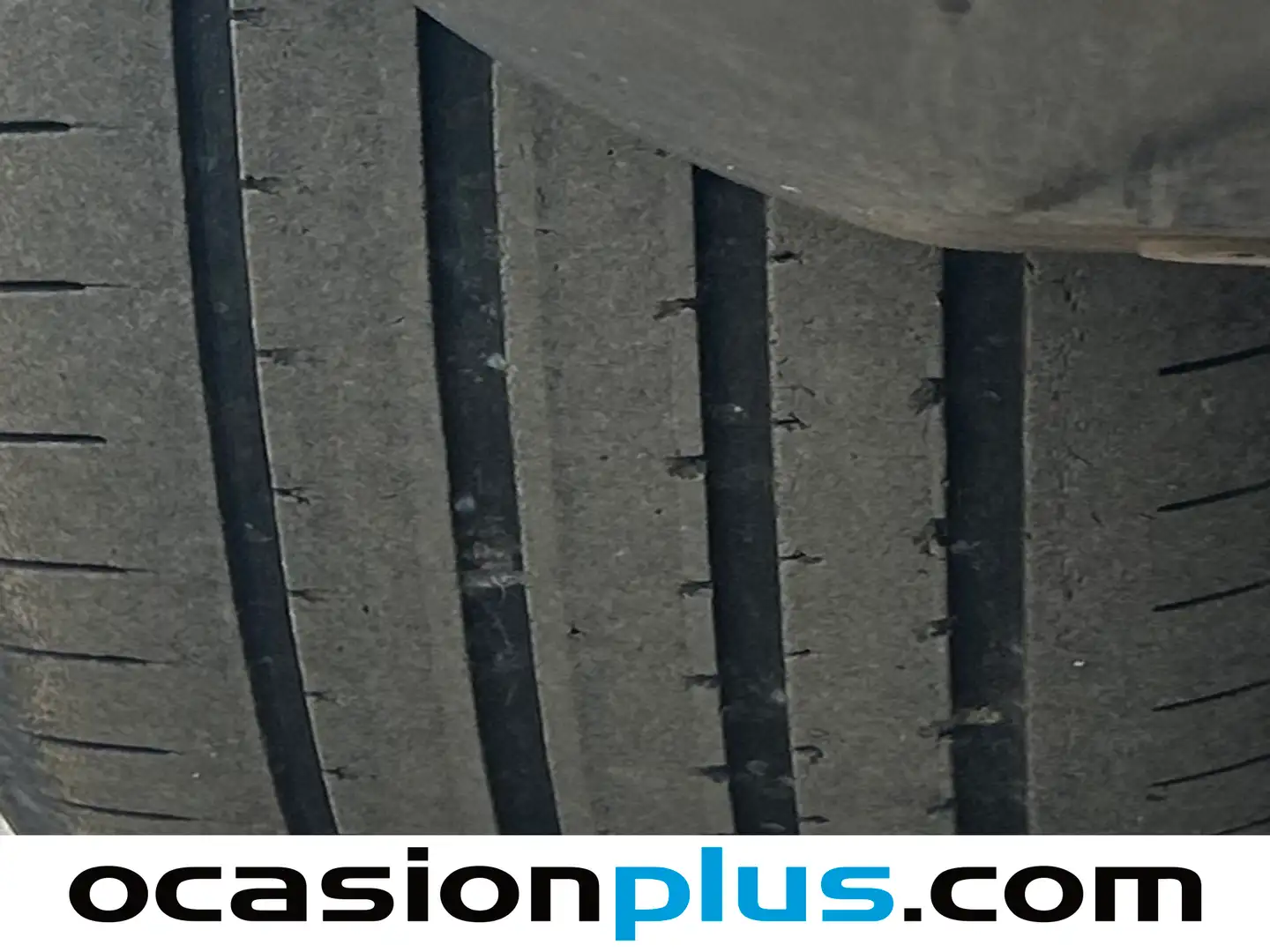 Foto Alfa Romeo Stelvio Alfa Romeo Stelvio 2.0 Gasolina Sprint Q4 Auto (200 CV)