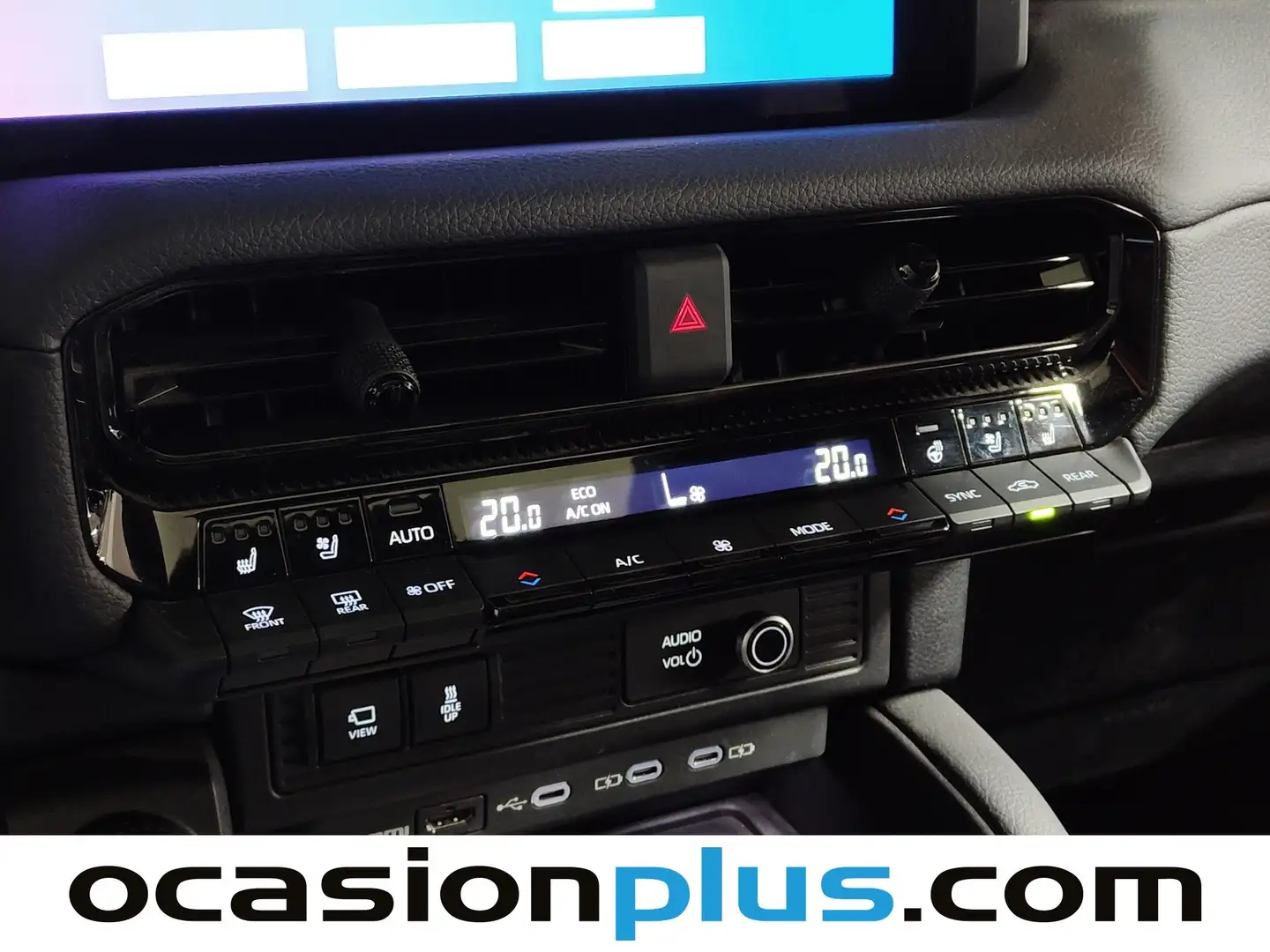 Foto Toyota Land Cruiser Toyota Land Cruiser 2.8 D-4D VXL Auto (204 CV)