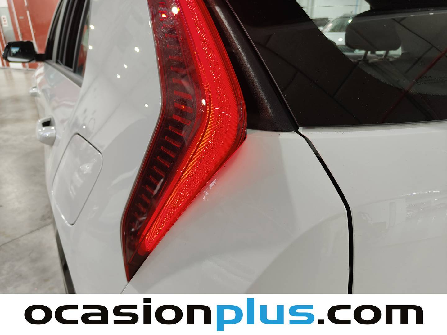 Foto KIA Niro Kia Niro 1.6 GDi HEV Híbrido Drive (141 CV)