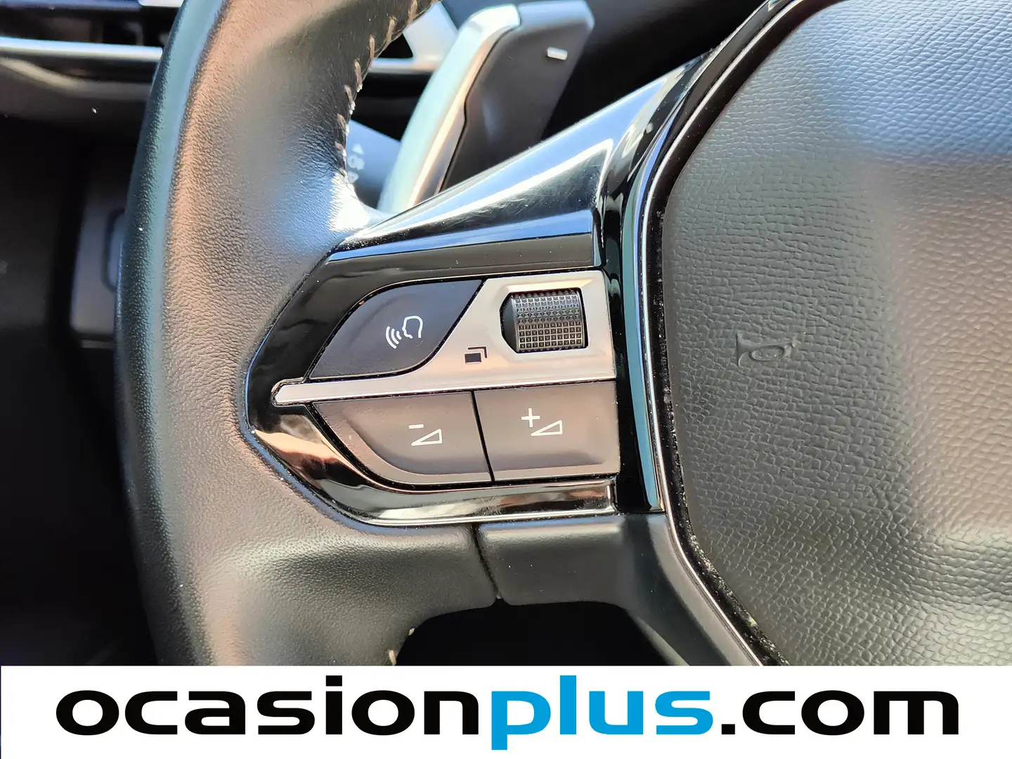 Foto Peugeot 5008 Peugeot 5008 PureTech 130 S&S Allure EAT8 (130 CV)