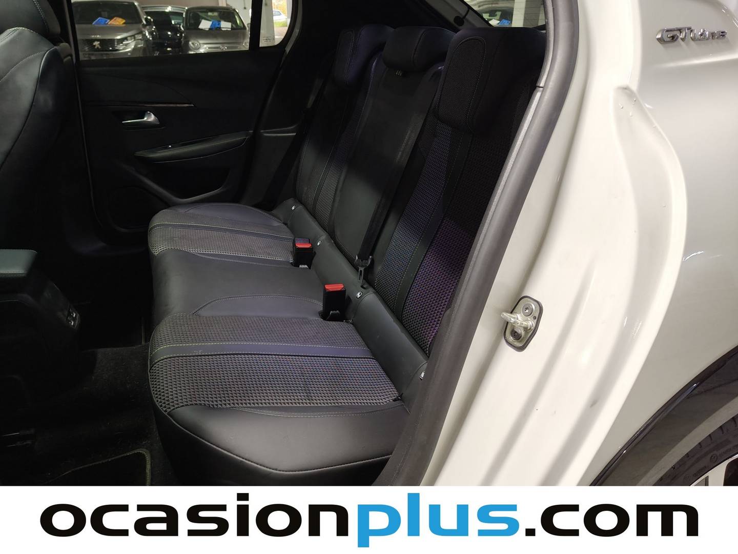 Foto Peugeot 208 Peugeot 208 BlueHDi 100 GT Line (100 CV)