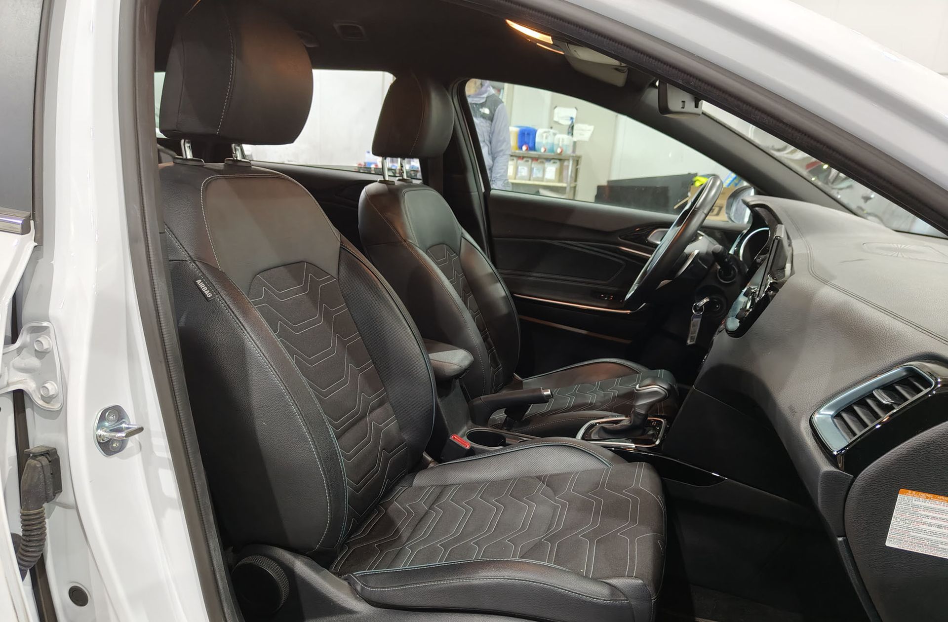 Kia Ceed 1.0 MHEV Style Edition DCT - foto 16
