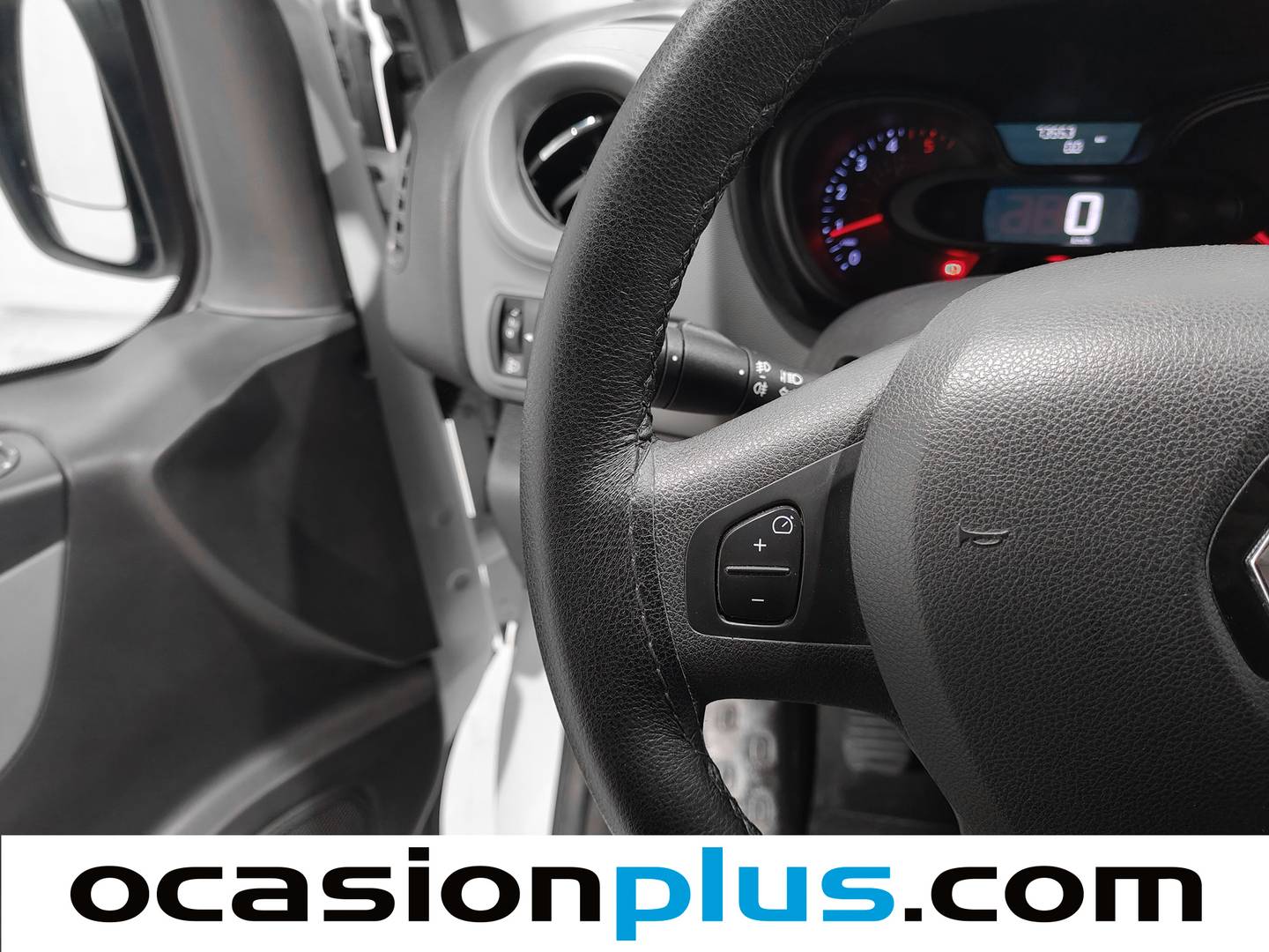 Extras y acabados del Renault Trafic Renault Trafic Passenger Passenger dCi 95 Combi Energy (95 CV)