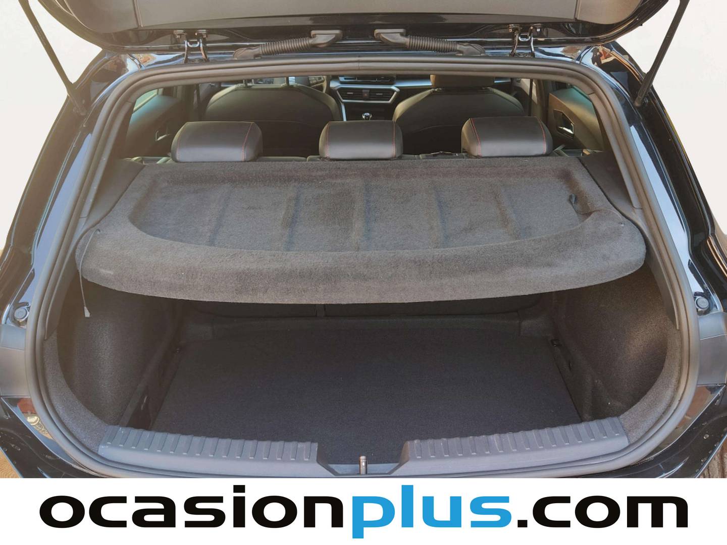 Fotos maletero Seat León SEAT León 1.5 TSI S&S FR Go L (150 CV)