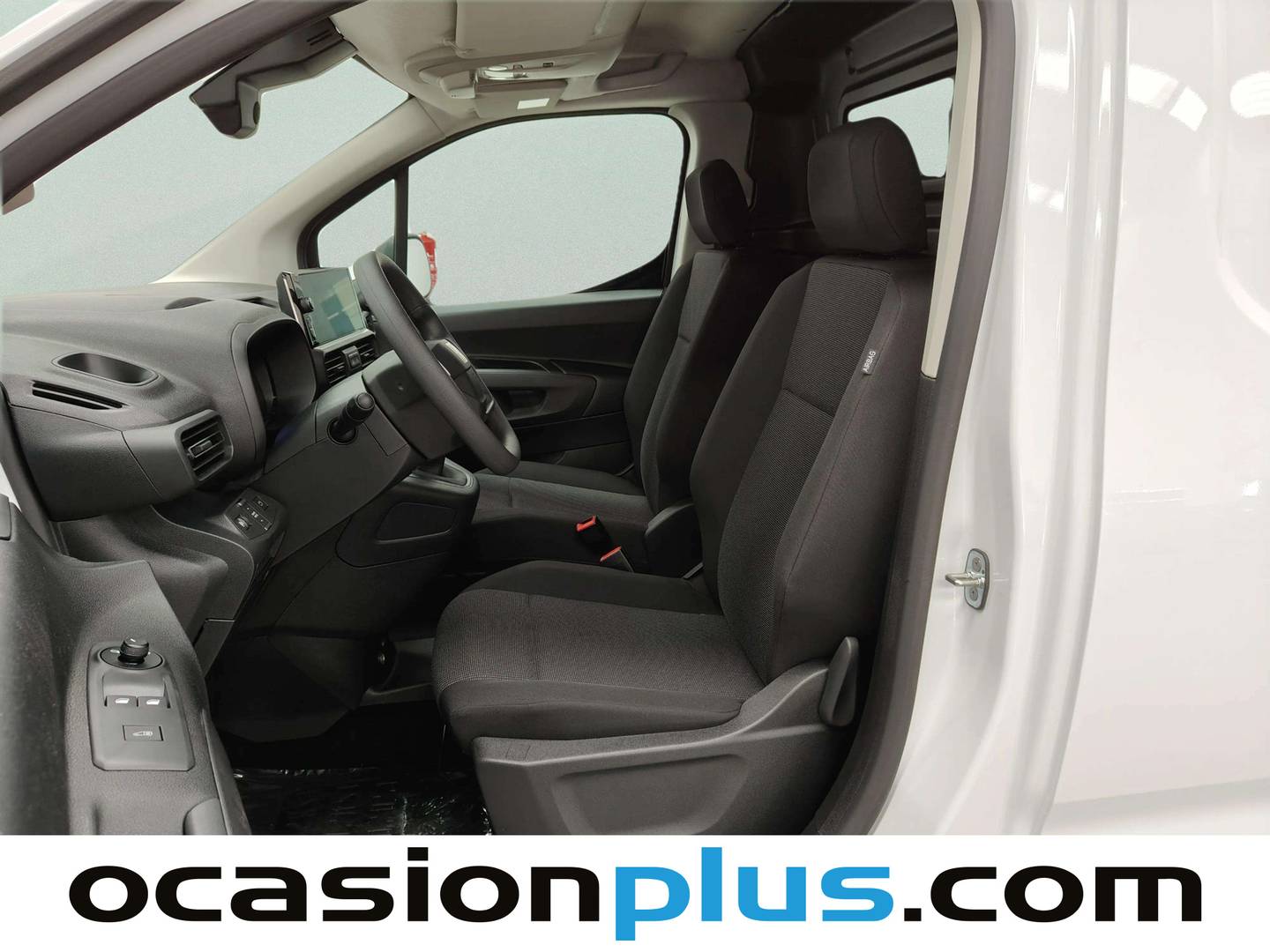 Foto asientos delanteros Fiat Doblò Fiat Dobló Furgón BlueHDi 100 M (100 CV)