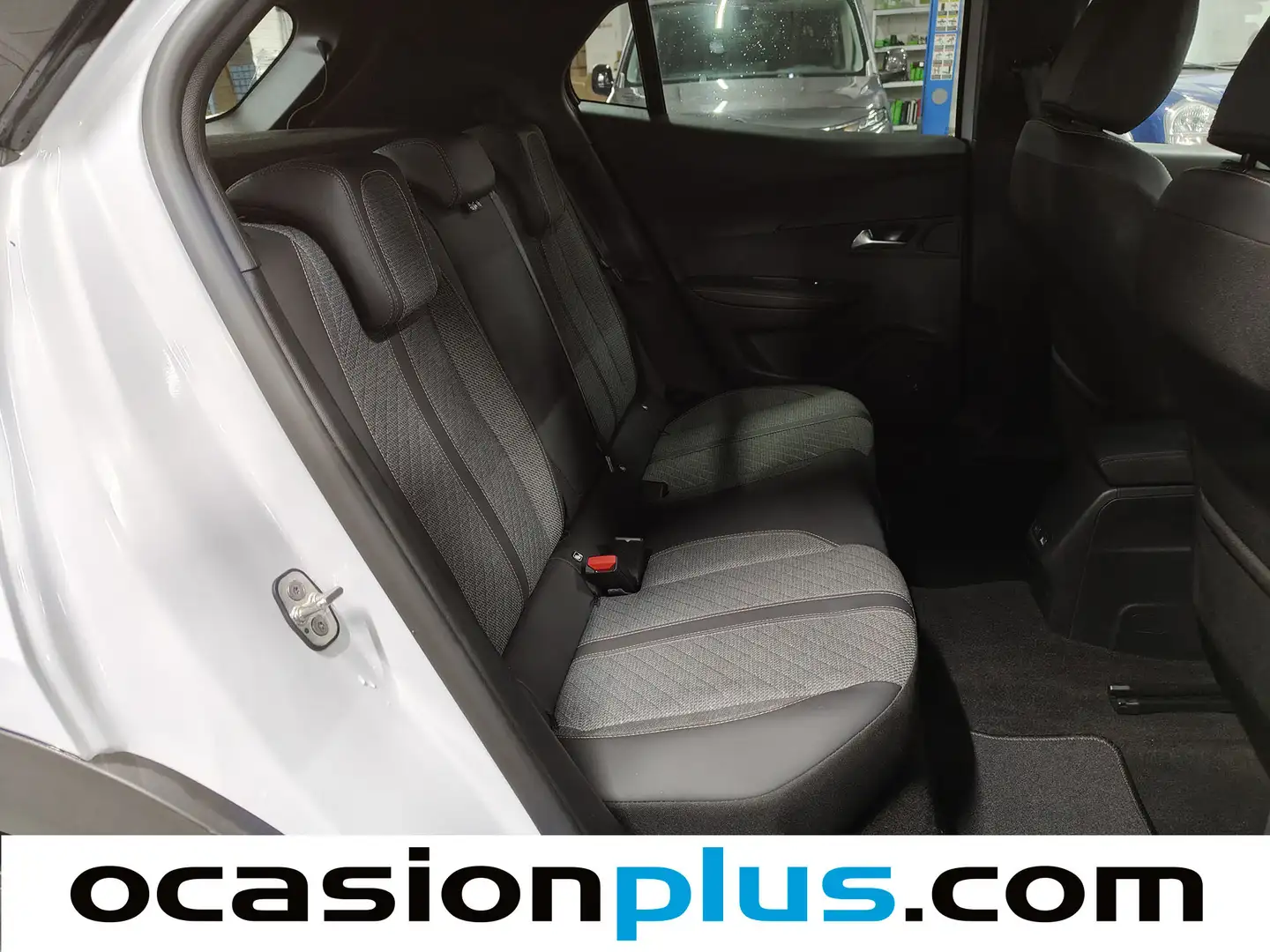 Foto Peugeot 2008 Peugeot 2008 PureTech 100 S&S Allure (100 CV)