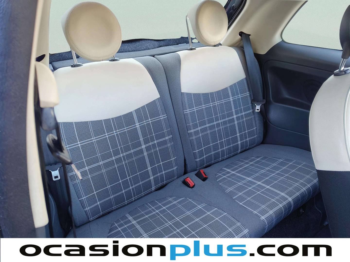 Foto Fiat 500 Fiat 500 1.2 8v Lounge (69 CV)