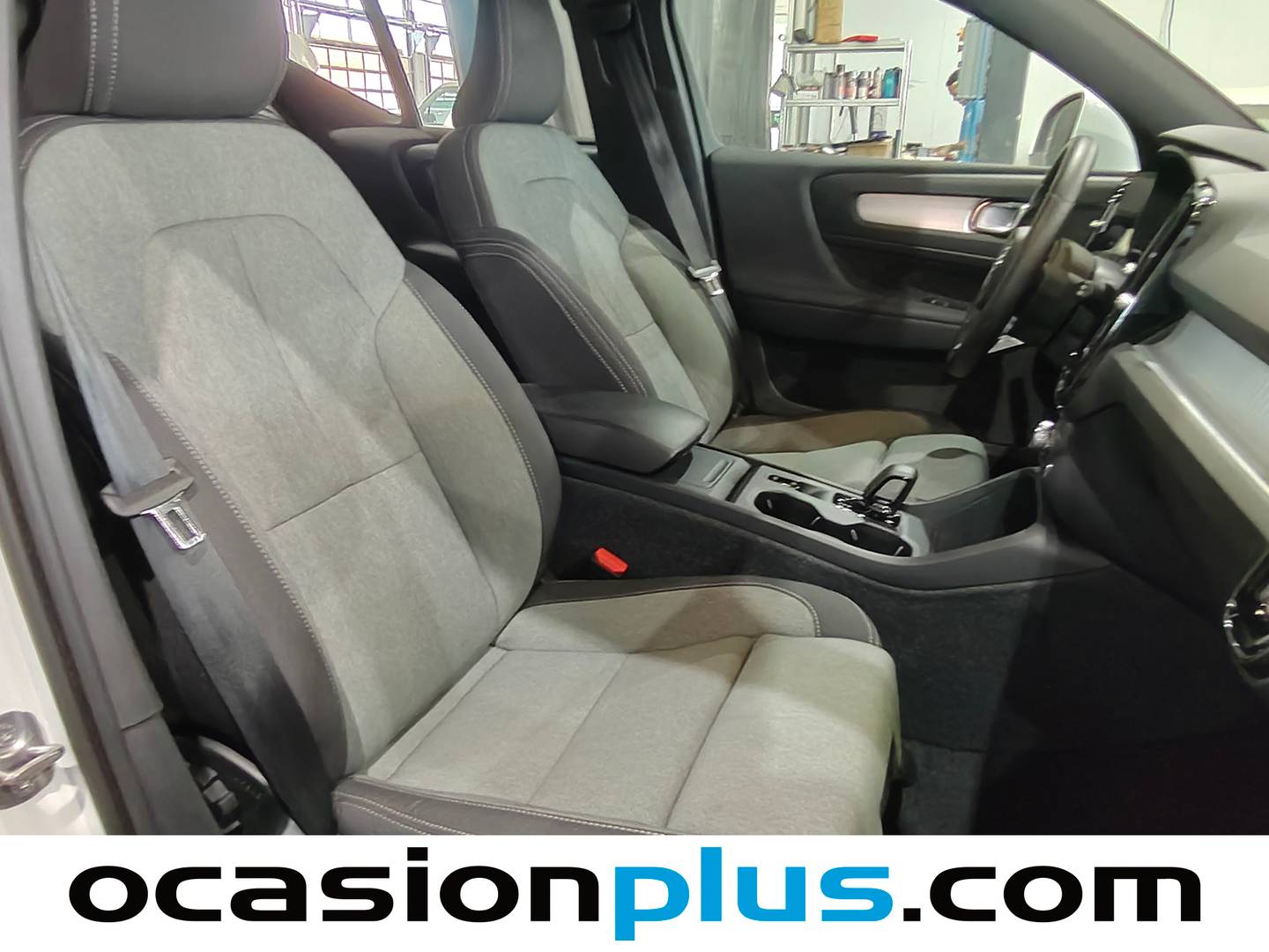 Volvo XC40 Volvo XC40 B3 Gasolina Mild hybrid Core Auto (163 CV) automático