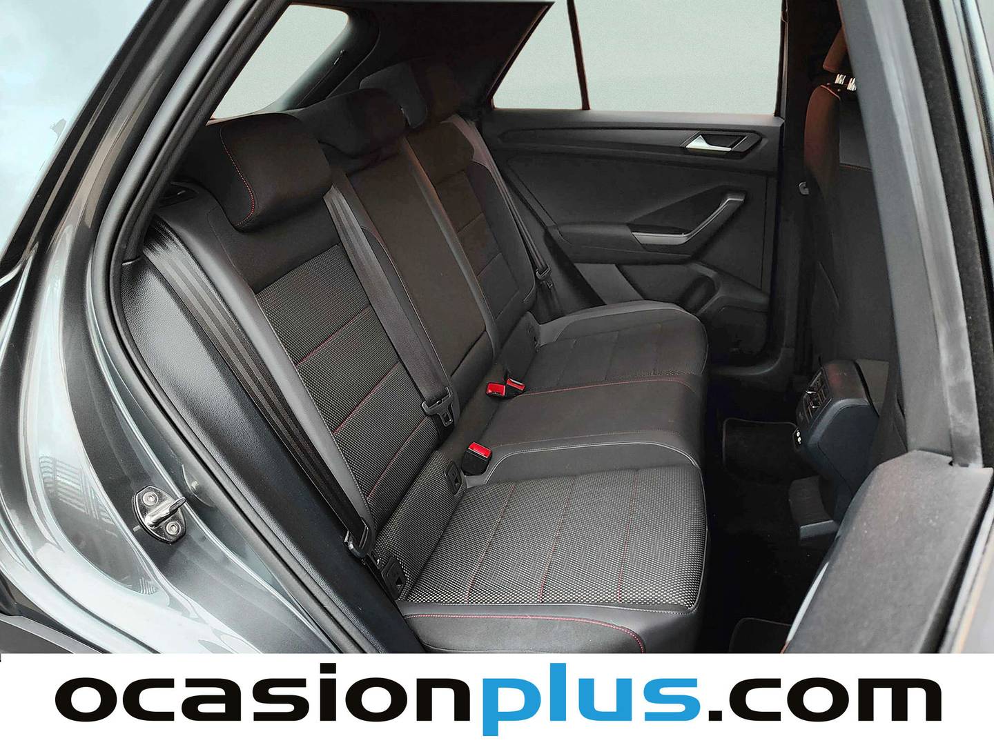 Foto Volkswagen T-Roc Volkswagen T-Roc Sport 2.0 TDI (150 CV) DSG