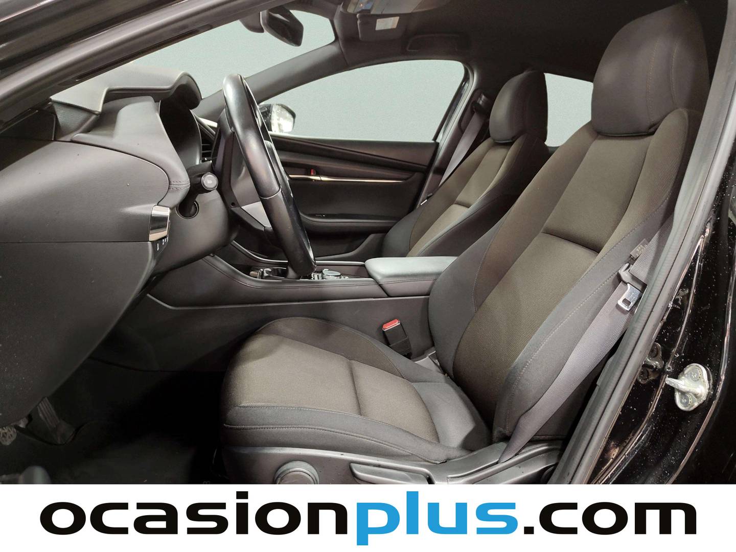 Foto asientos delanteros Mazda Mazda3 Mazda Mazda 3 2.0 SKYACTIV-X Zenith (181 CV)