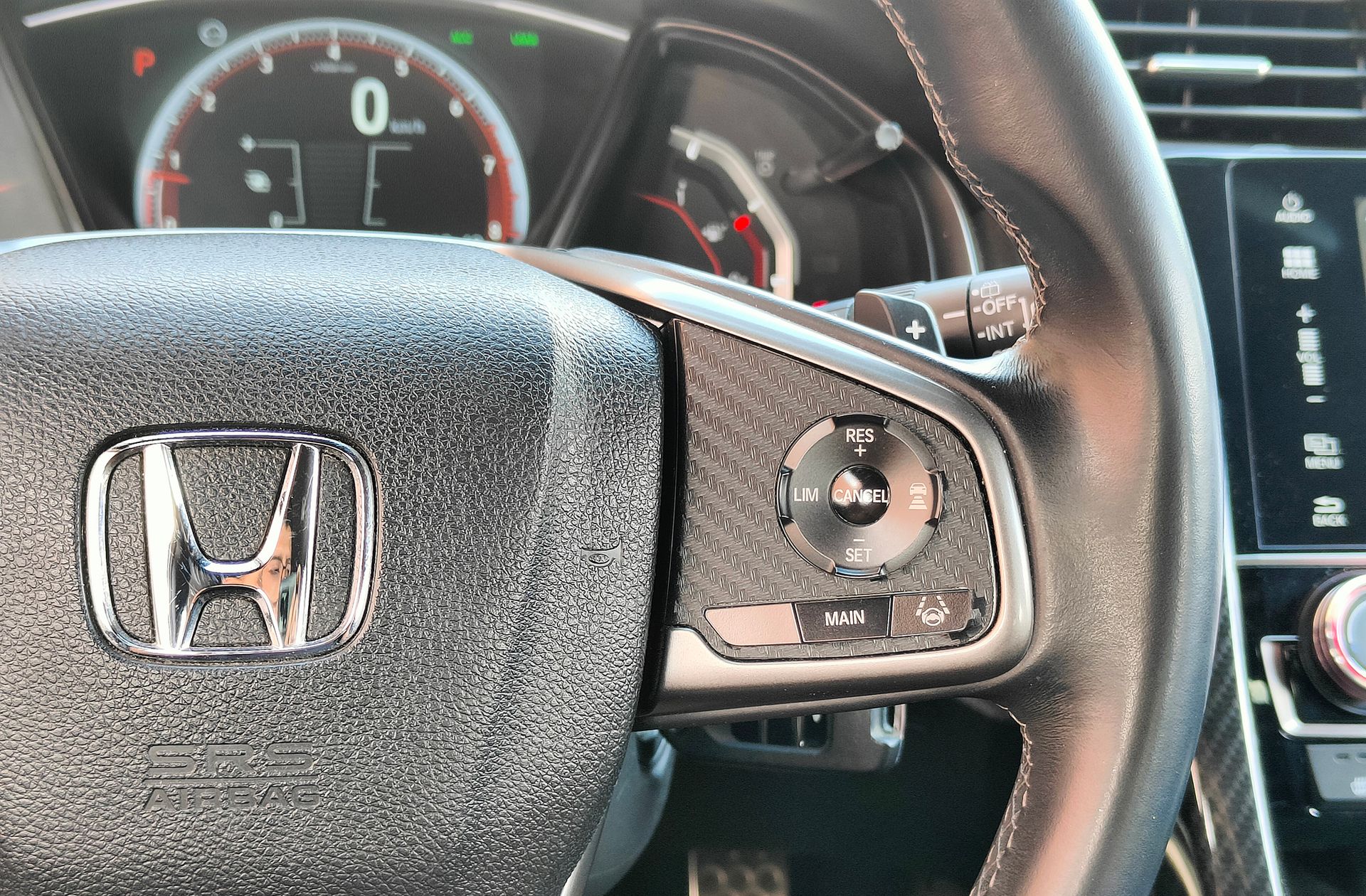 Honda Civic 1.5 I-VTEC Turbo Sport CVT - foto 33