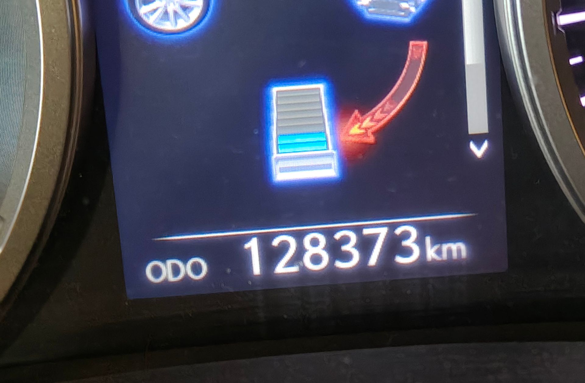 Lexus NX 300h Sport Edition 2WD - foto 11