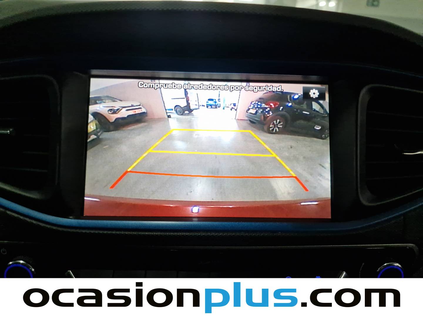 Equipamiento del Hyundai IONIQ Hyundai Ioniq 1.6 GDI HEV Tecno DCT (141 CV)