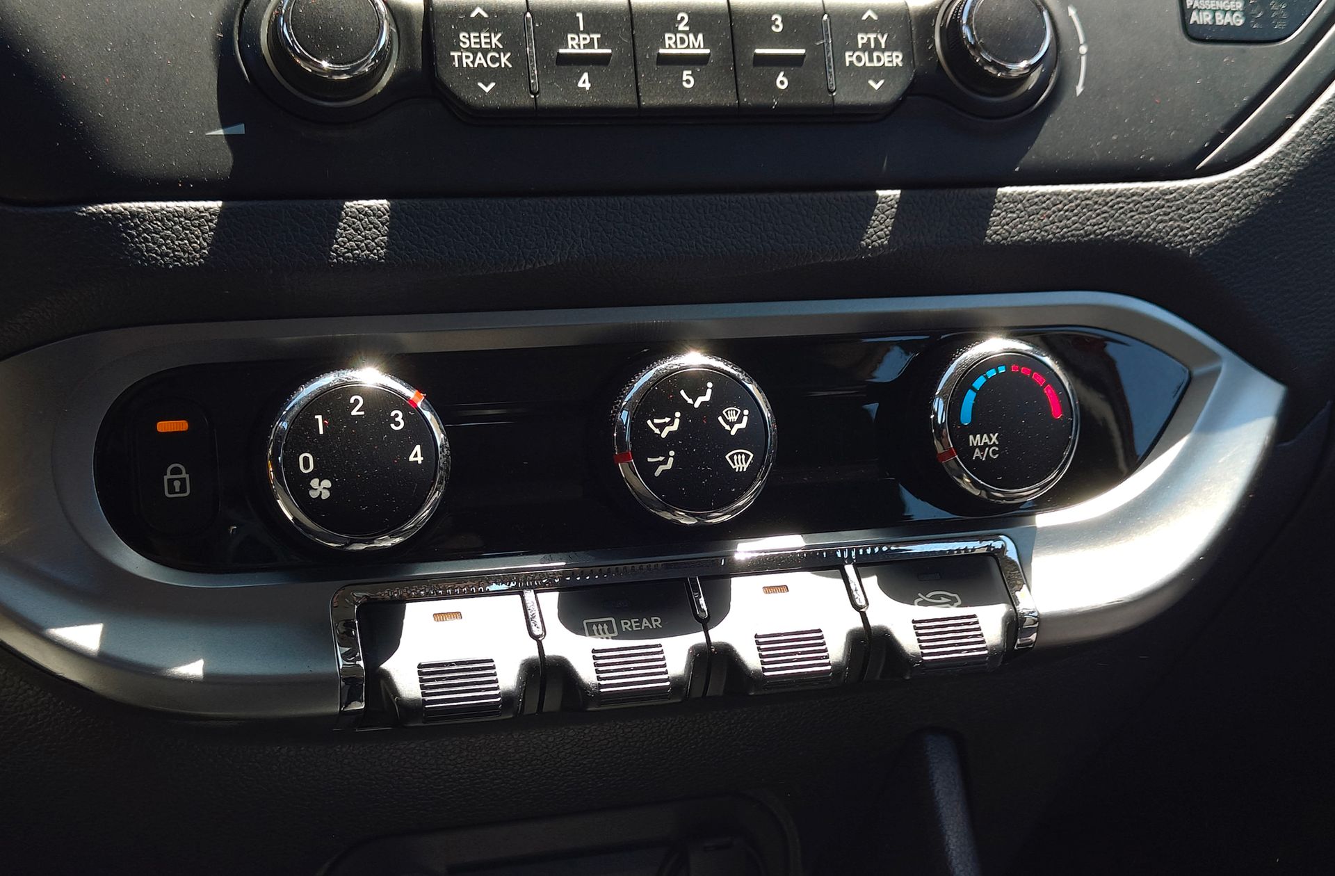Kia Rio 1.2 Cvvt Concept - foto 24