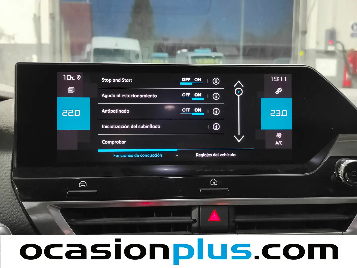 Foto Citroën C4 Citroen C4 PureTech 130 S&S 6v Feel Pack (130 CV)