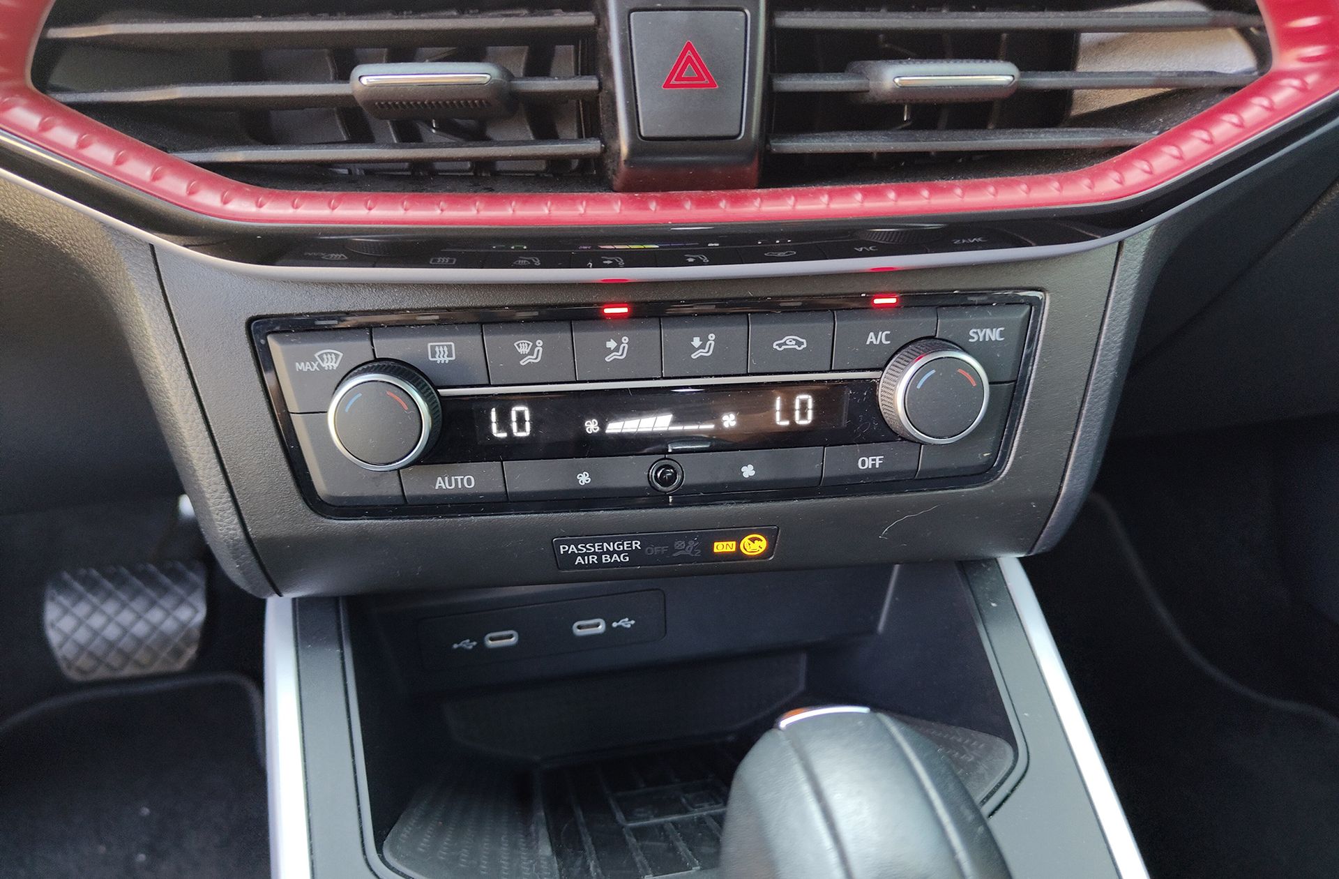 SEAT Arona 1.0 TSI FR XM DSG - foto 29