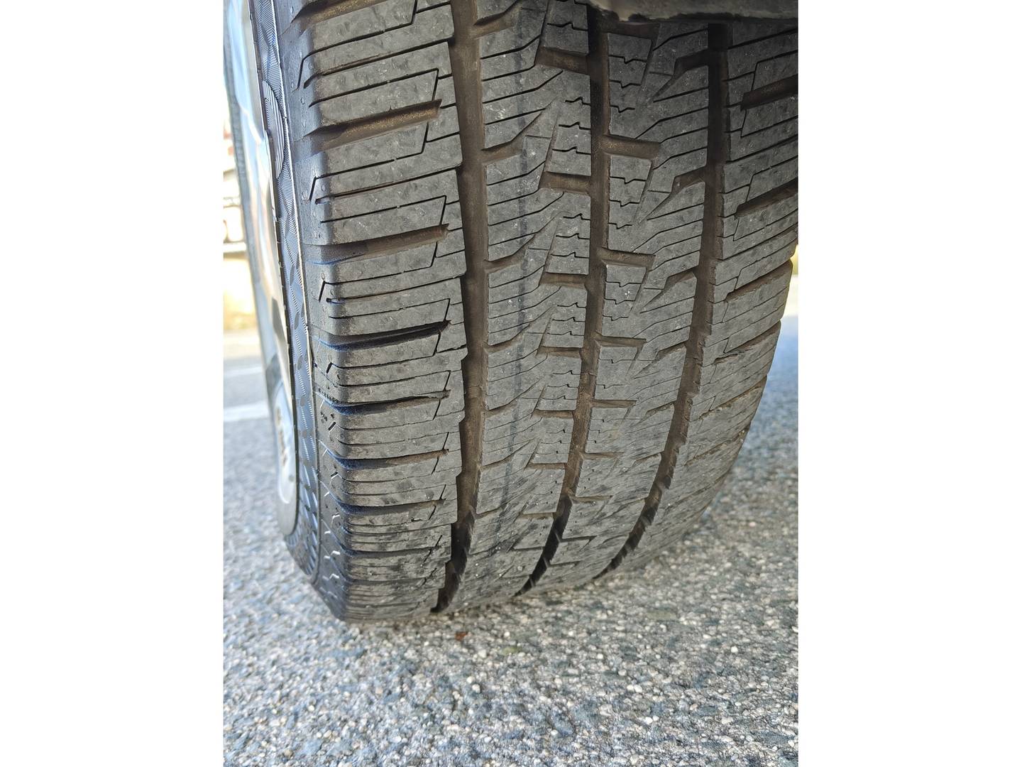 Foto Ford Tessoro Ford Tessoro 463 UP (170 CV)