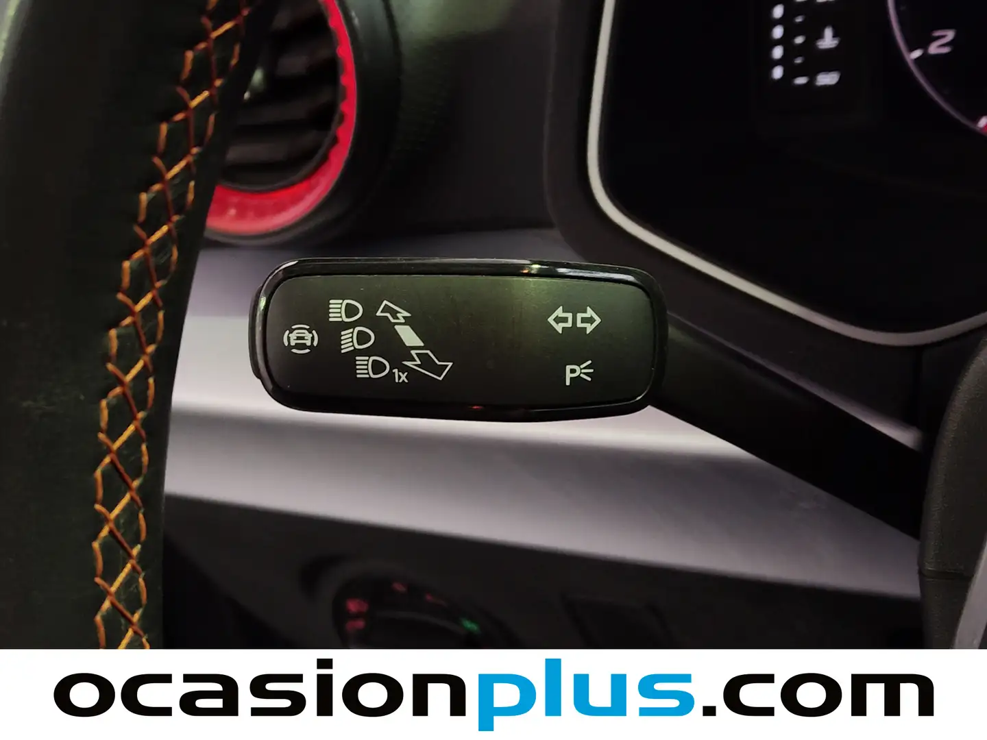 Foto Seat Arona SEAT Arona 1.5 TSI S&S FR XL DSG (150 CV)