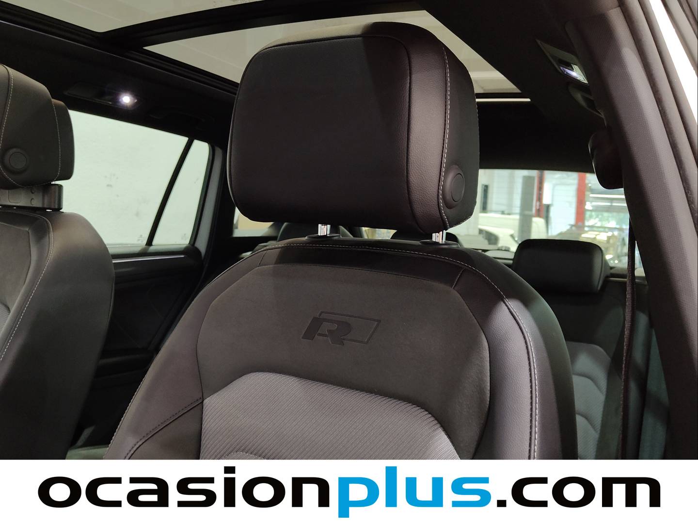 Extras del Volkswagen Tiguan Volkswagen Tiguan Sport 1.4 ACT TSI (150 CV) DSG Paquete R-Line