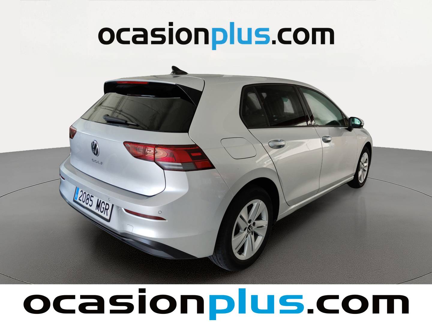 Foto trasera Volkswagen Golf Volkswagen Golf Life 1.0 TSI (110 CV) derecha