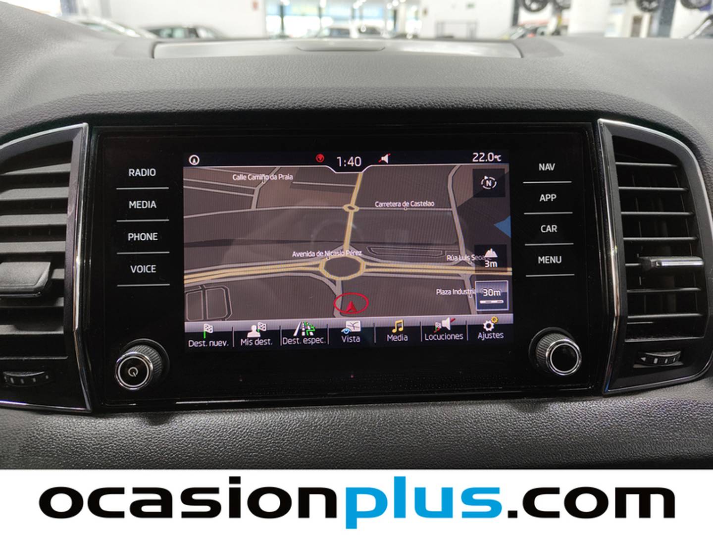 Foto Skoda Karoq Skoda Karoq 1.5 TSI ACT Ambition DSG (150 CV)