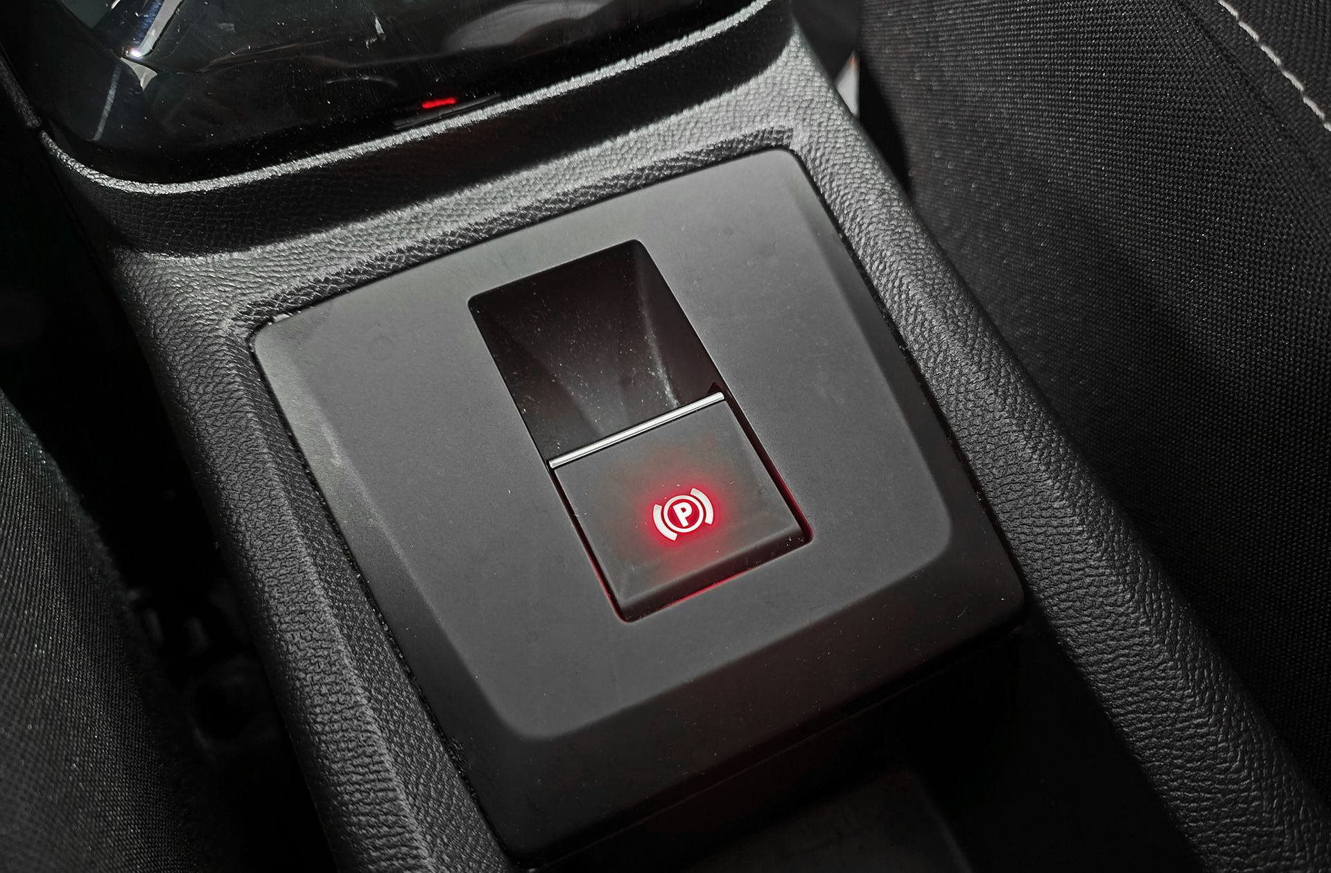 Citroën C3 Aircross Hybrid 145 Plus e-DCS6 - foto 28