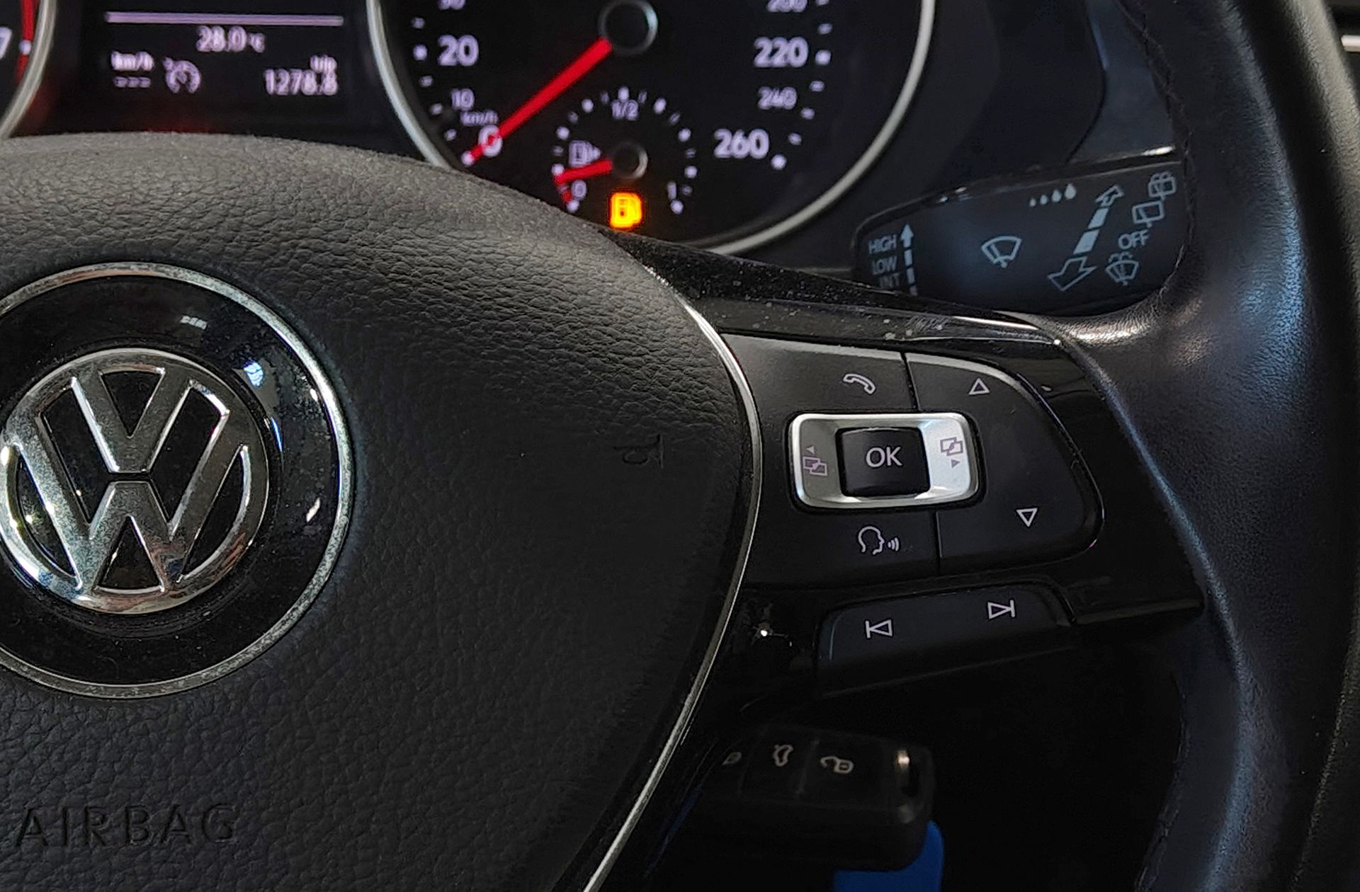 Volkswagen Tiguan Edition 1.4 TSI - foto 26