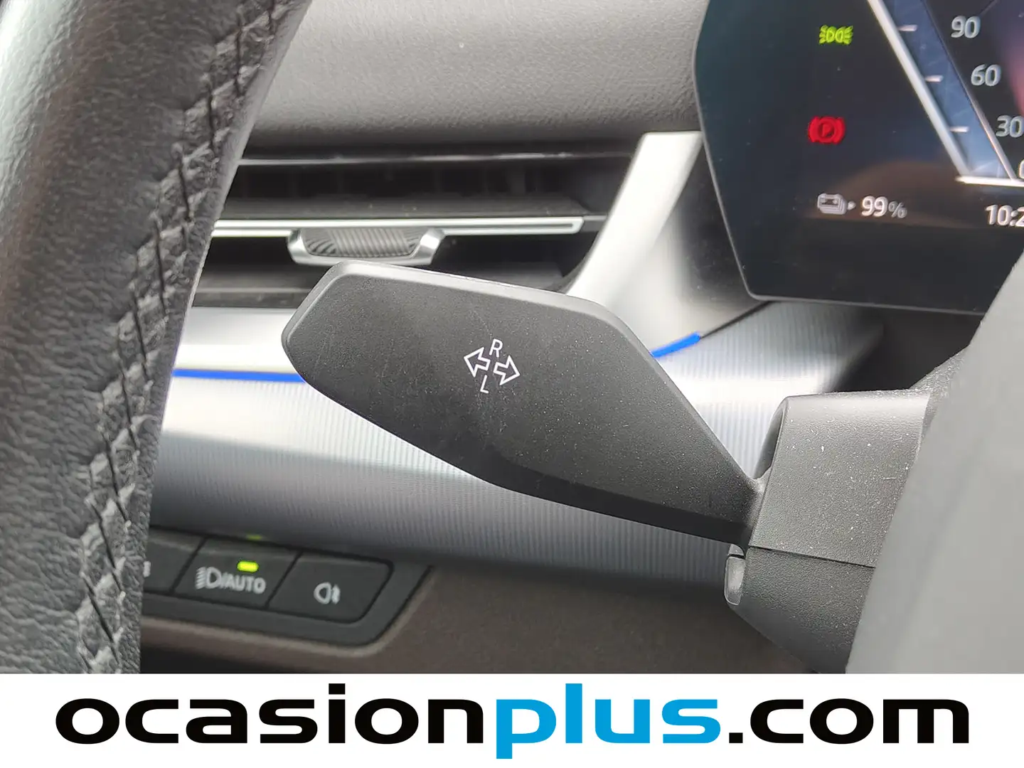 Foto BMW iX1 BMW iX1 xDrive30 (313 CV)