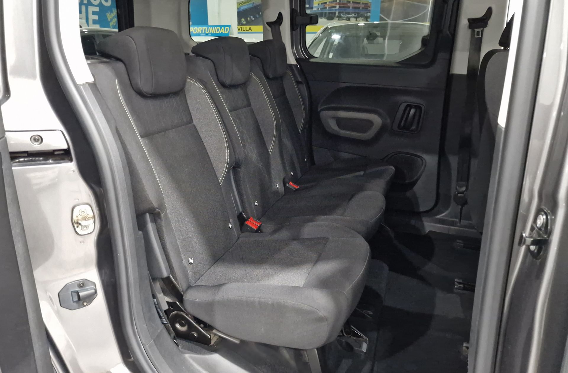 Peugeot Rifter BlueHDi 130 Active Standard - foto 17