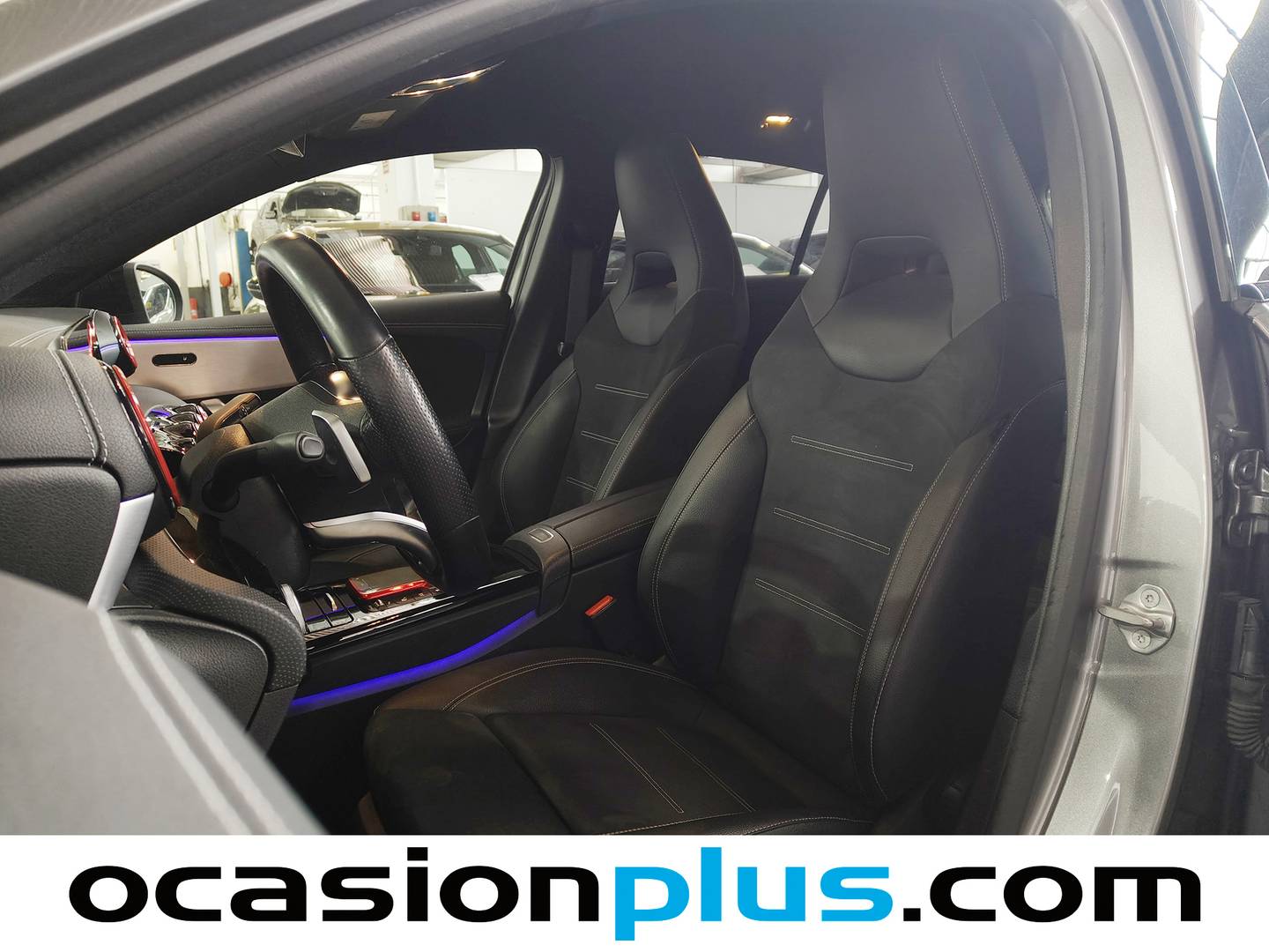 Foto asientos delanteros Mercedes Clase A Mercedes Clase A 180 d (116 CV) Pack AMG