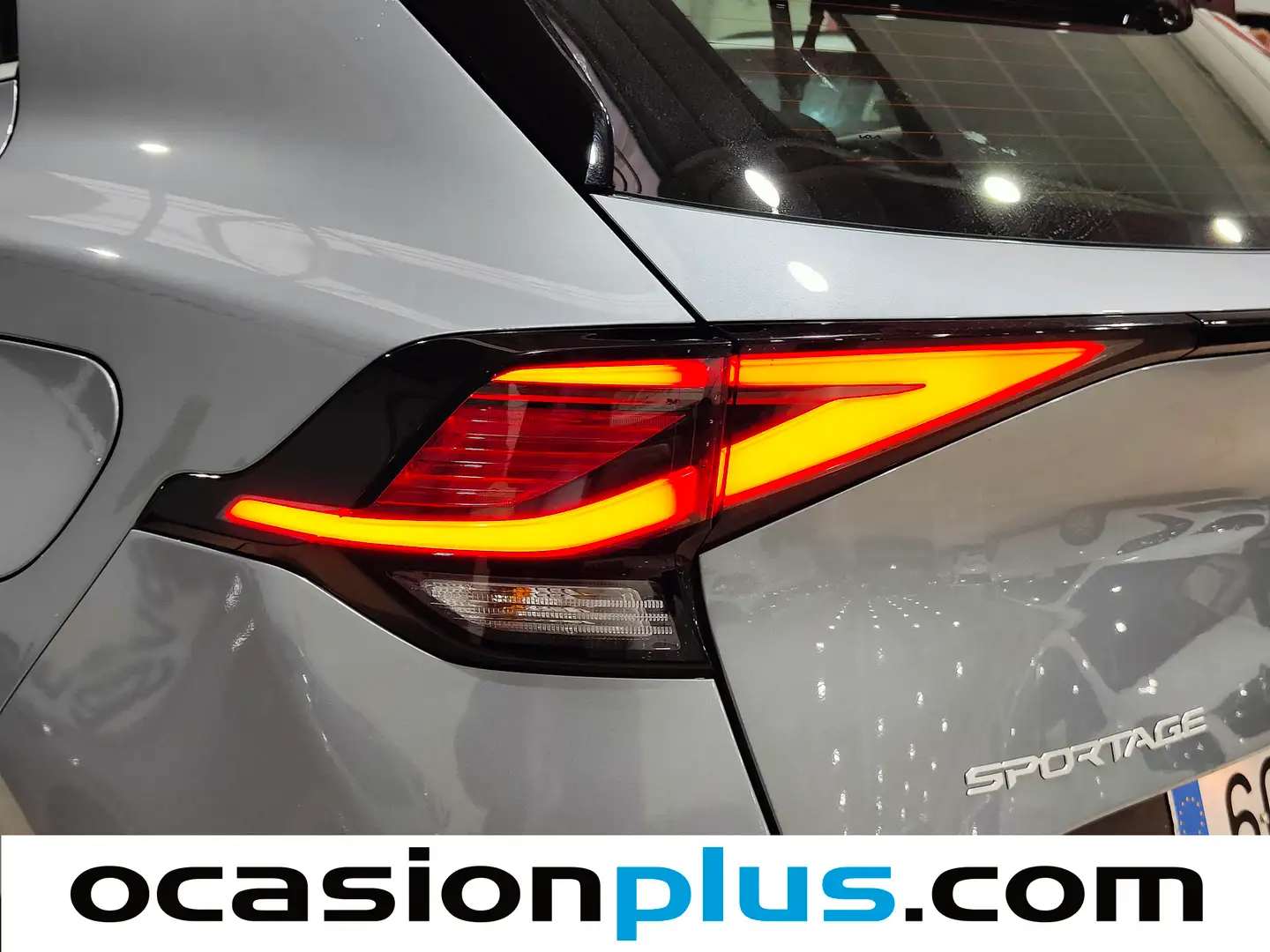 Foto KIA Sportage Kia Sportage 1.6 T-GDi HEV Drive 4x2 (215 CV)