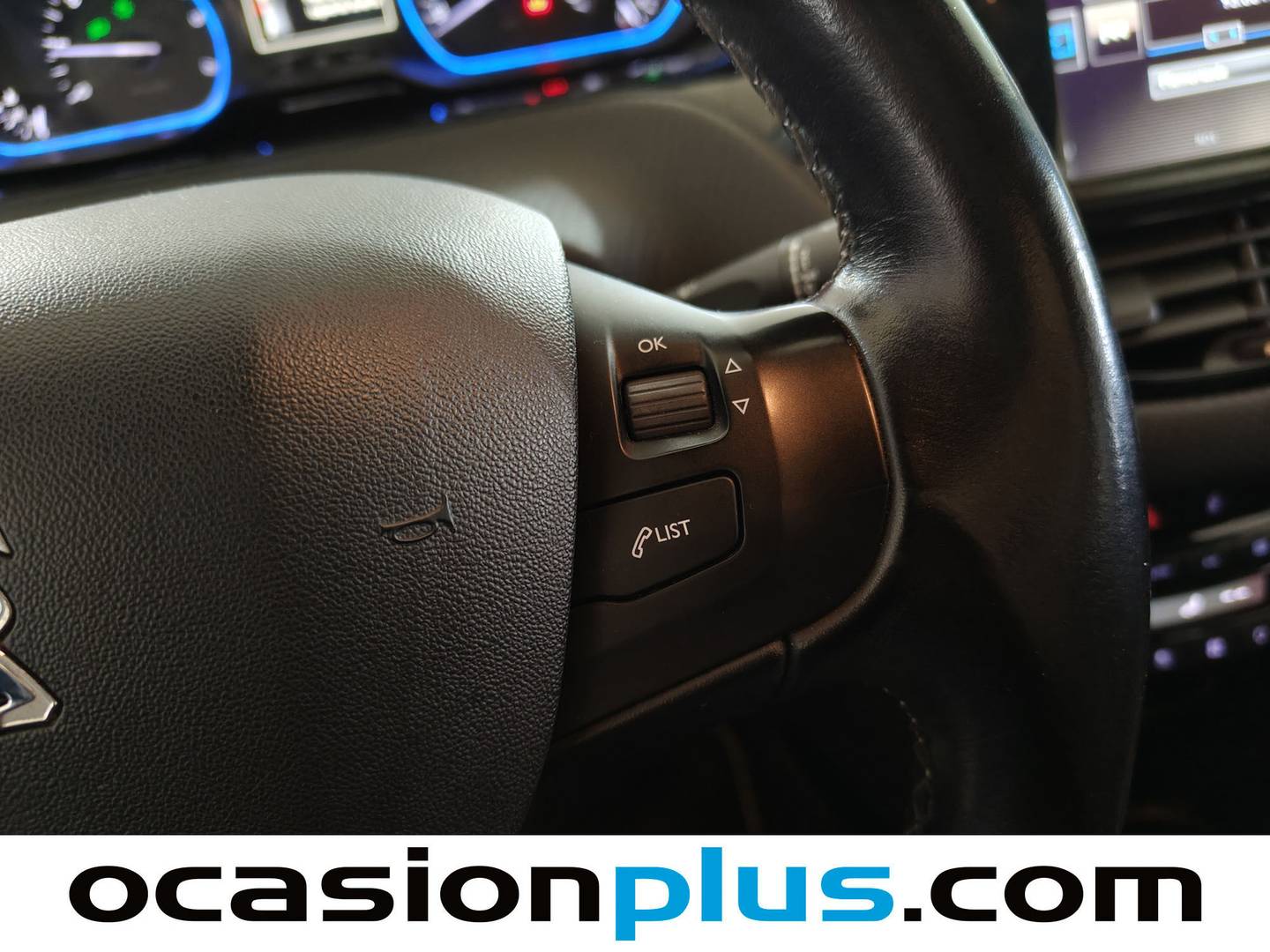 Foto Peugeot 2008 Peugeot 2008 BlueHDi 100 Allure (100 CV)