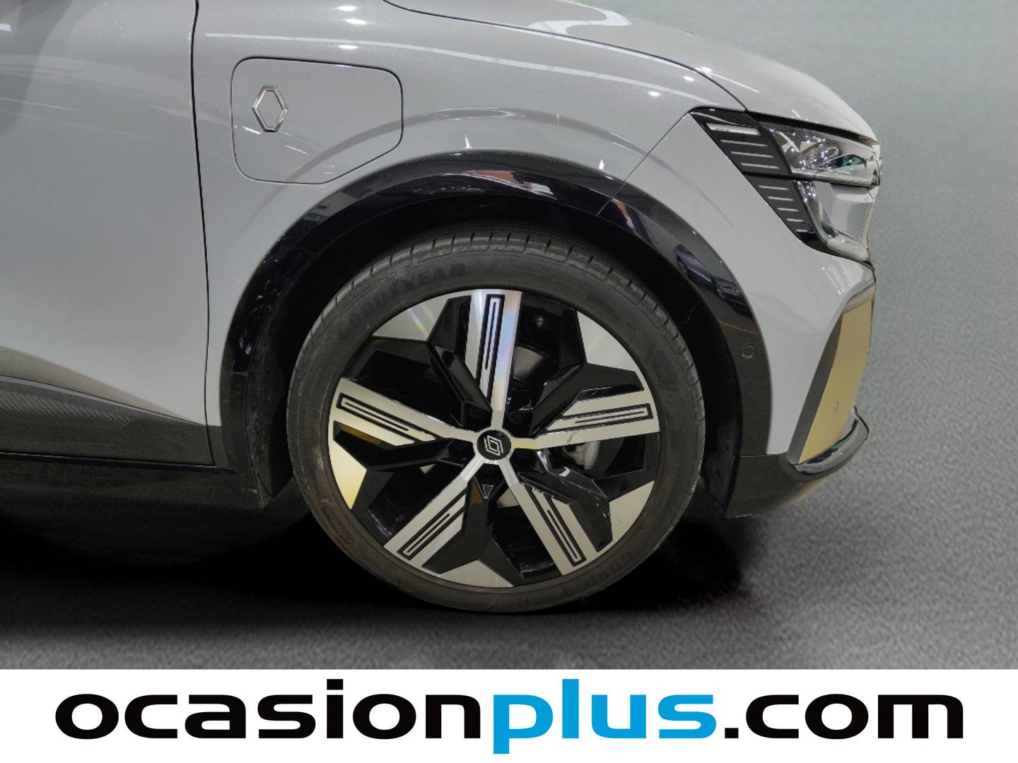 Foto Renault Megane E-Tech Renault Megane Iconic E-Tech Híbrido EV60 Super Charge (218 CV)