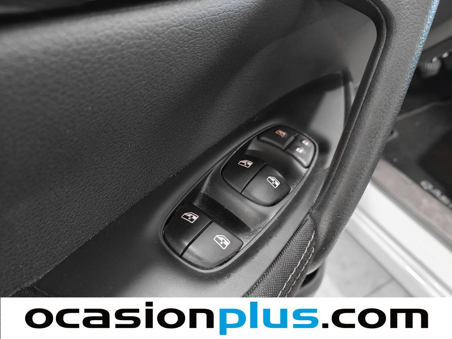 Nissan QASHQAI Nissan Qashqai dCi 115 Acenta (115 CV) manual