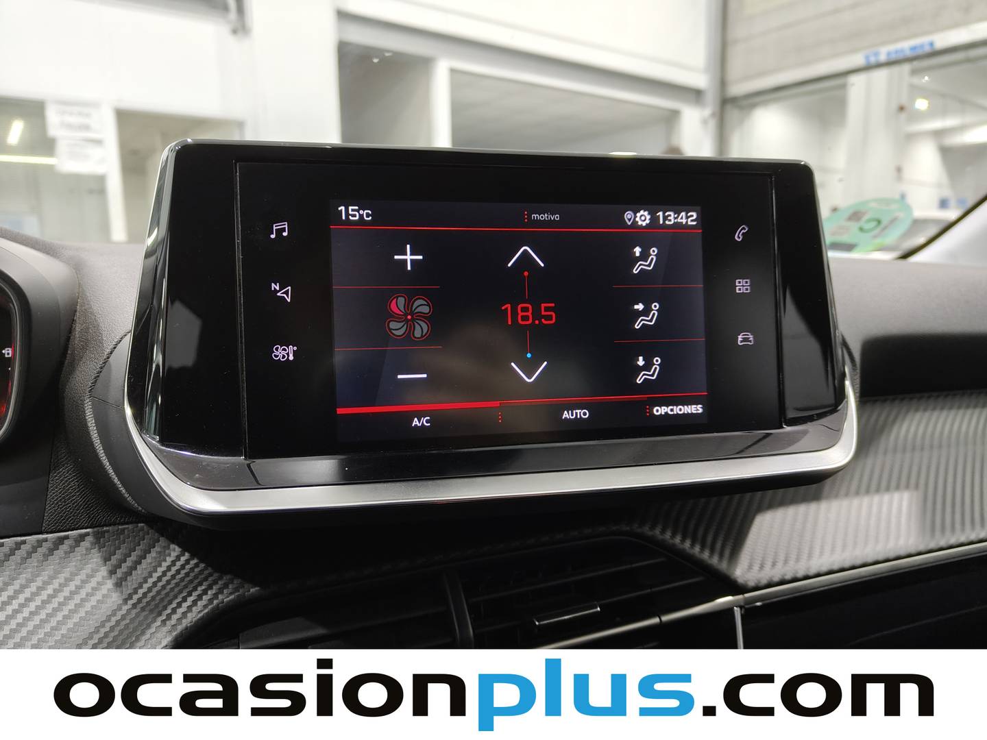 Foto Peugeot 208 Peugeot 208 PureTech 100 Allure (100 CV)