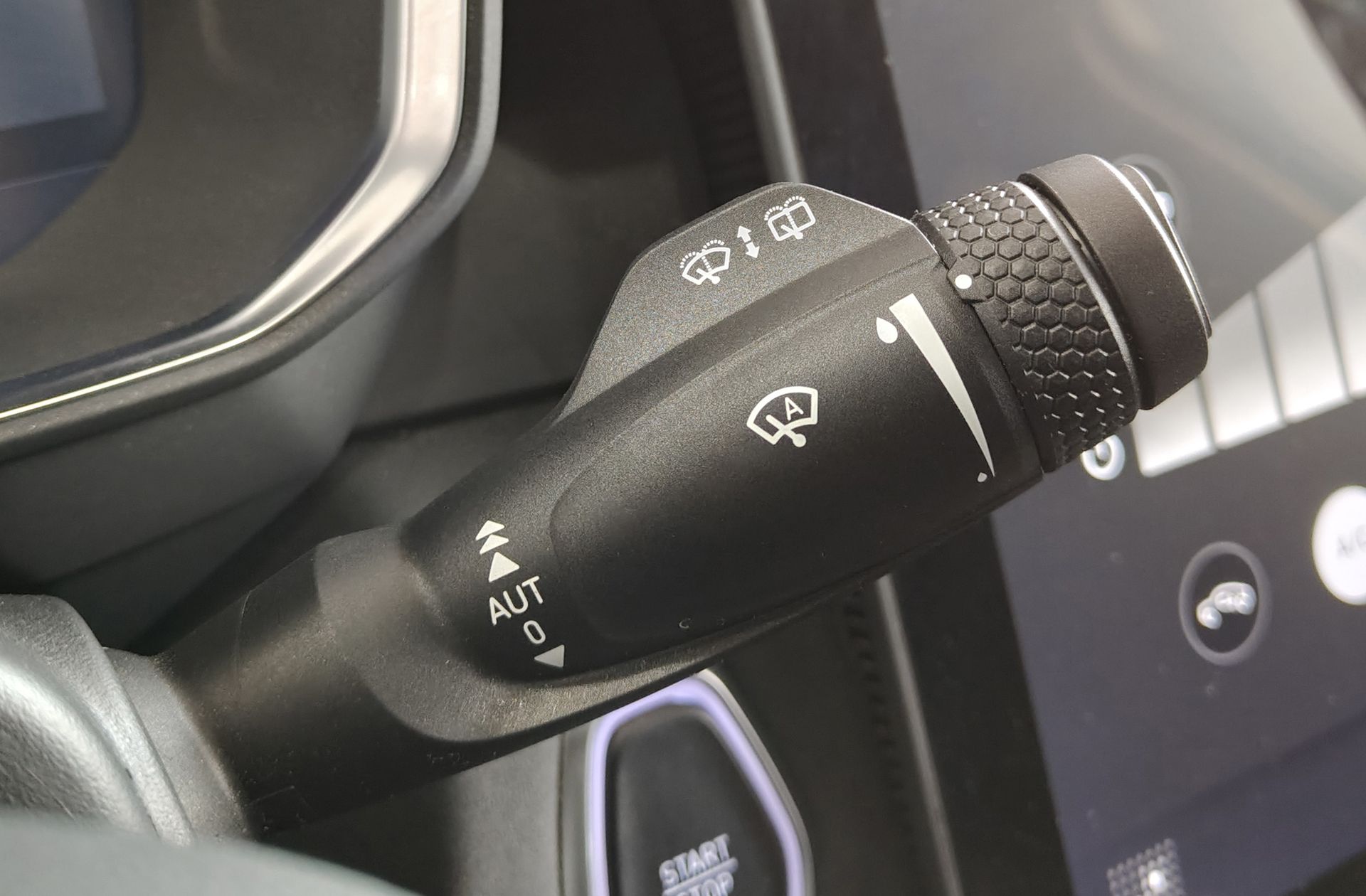 Lynk & Co 01 1.5 PHEV - foto 28