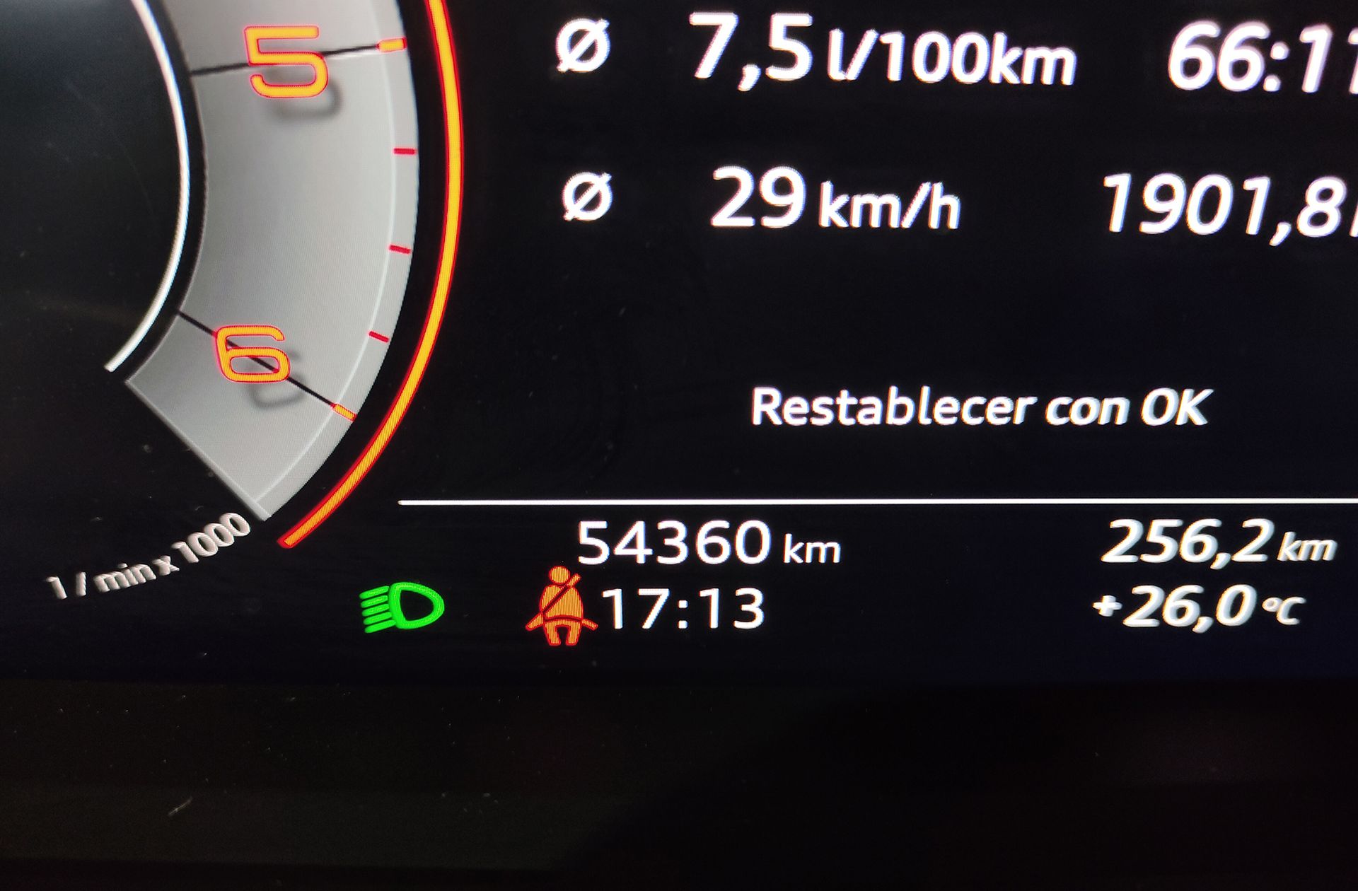 Audi Q3 35 TDI Advanced S tronic - foto 10