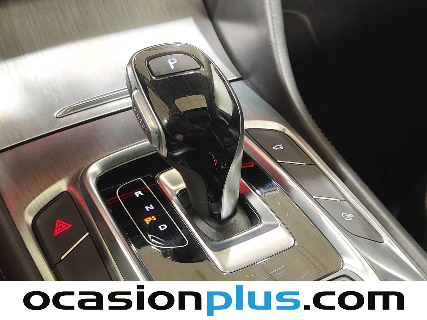 Foto MG eHS MG eHS 1.5 T-GDI PHEV Luxury (258 CV)